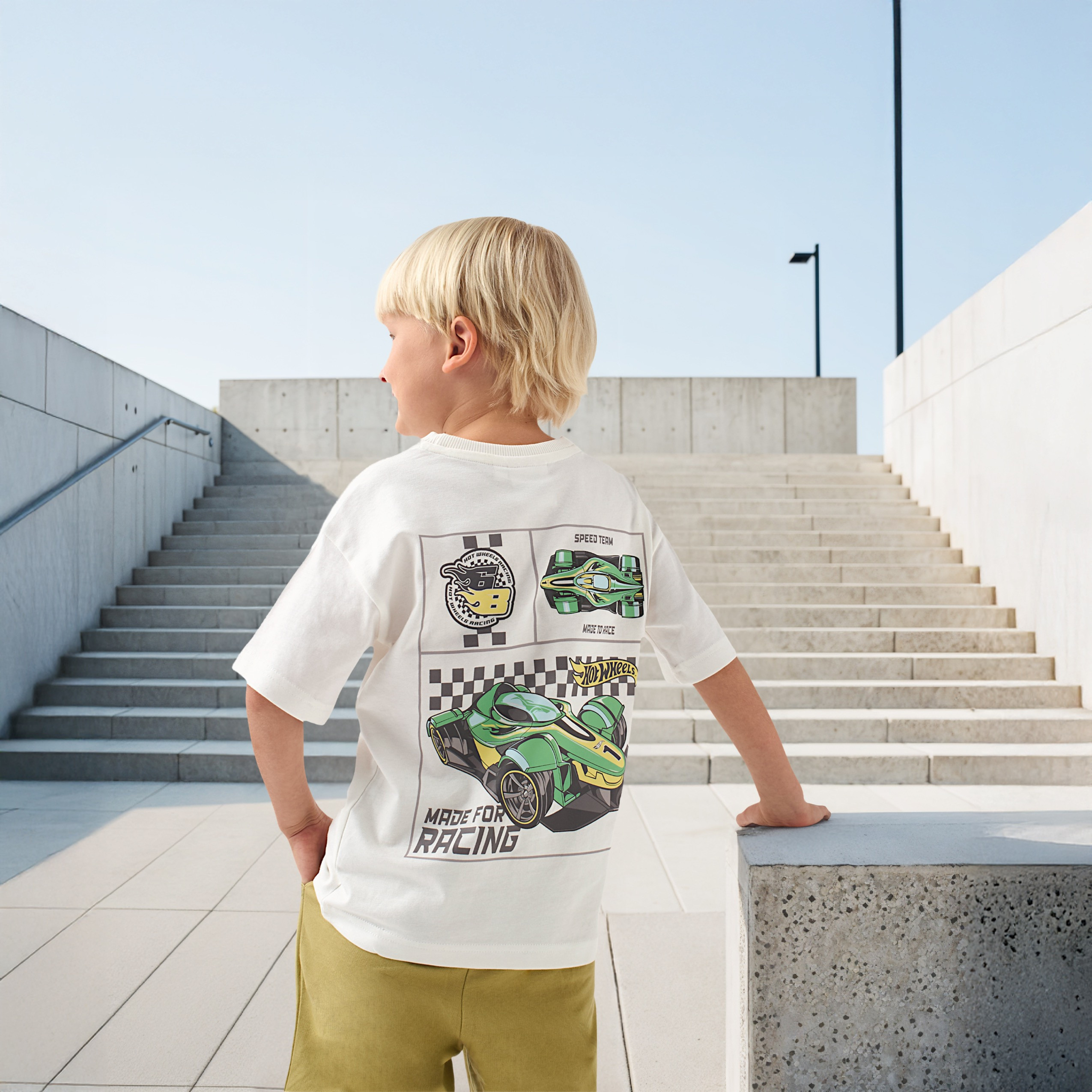 Graphic Print T-shirt with Short Sleeves-boys-clothing-tshirtsandpolos-image-1