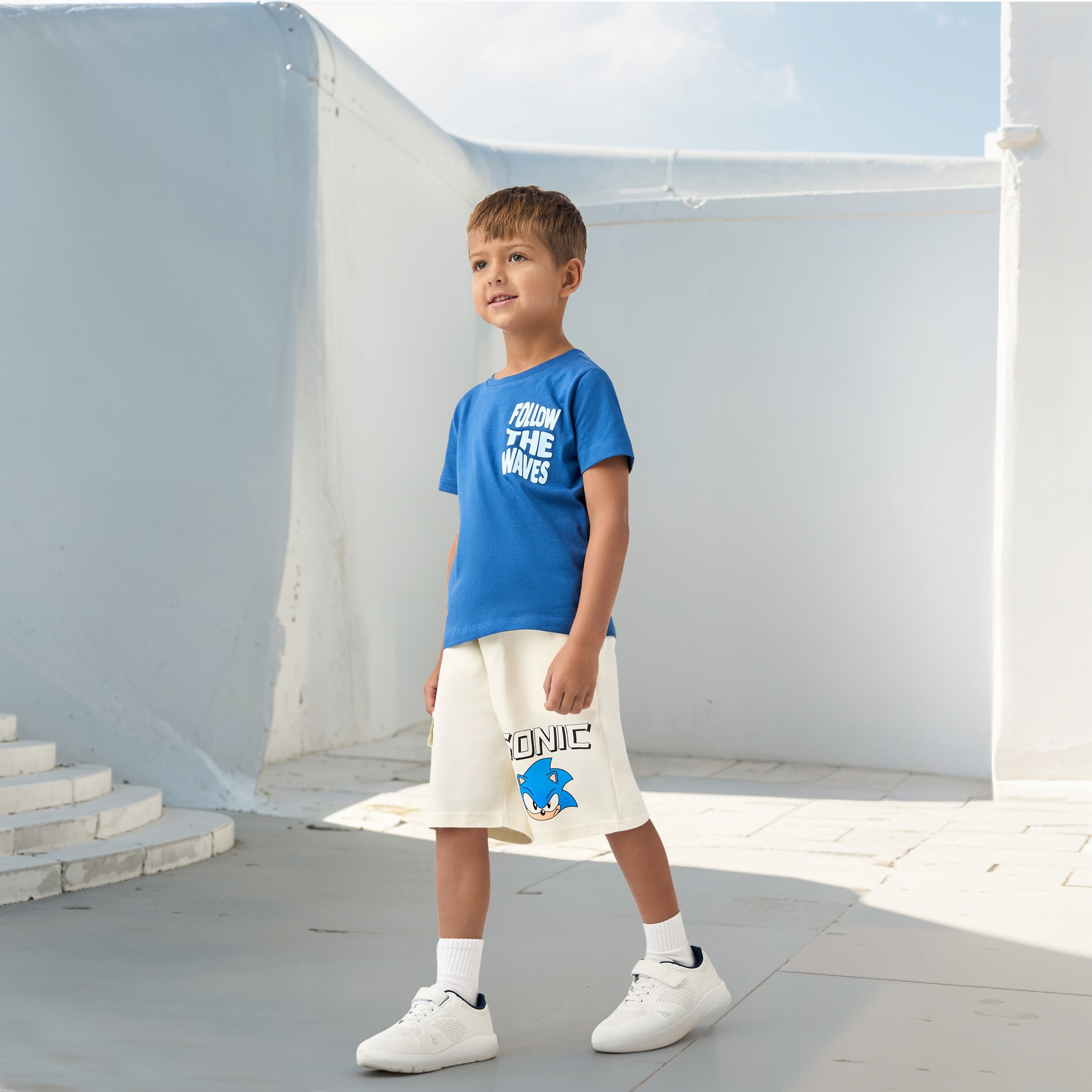 Sonic the Hedgehog Print Shorts with Elasticated Waistband and Pockets-boys-clothing-bottoms-shorts-image-2