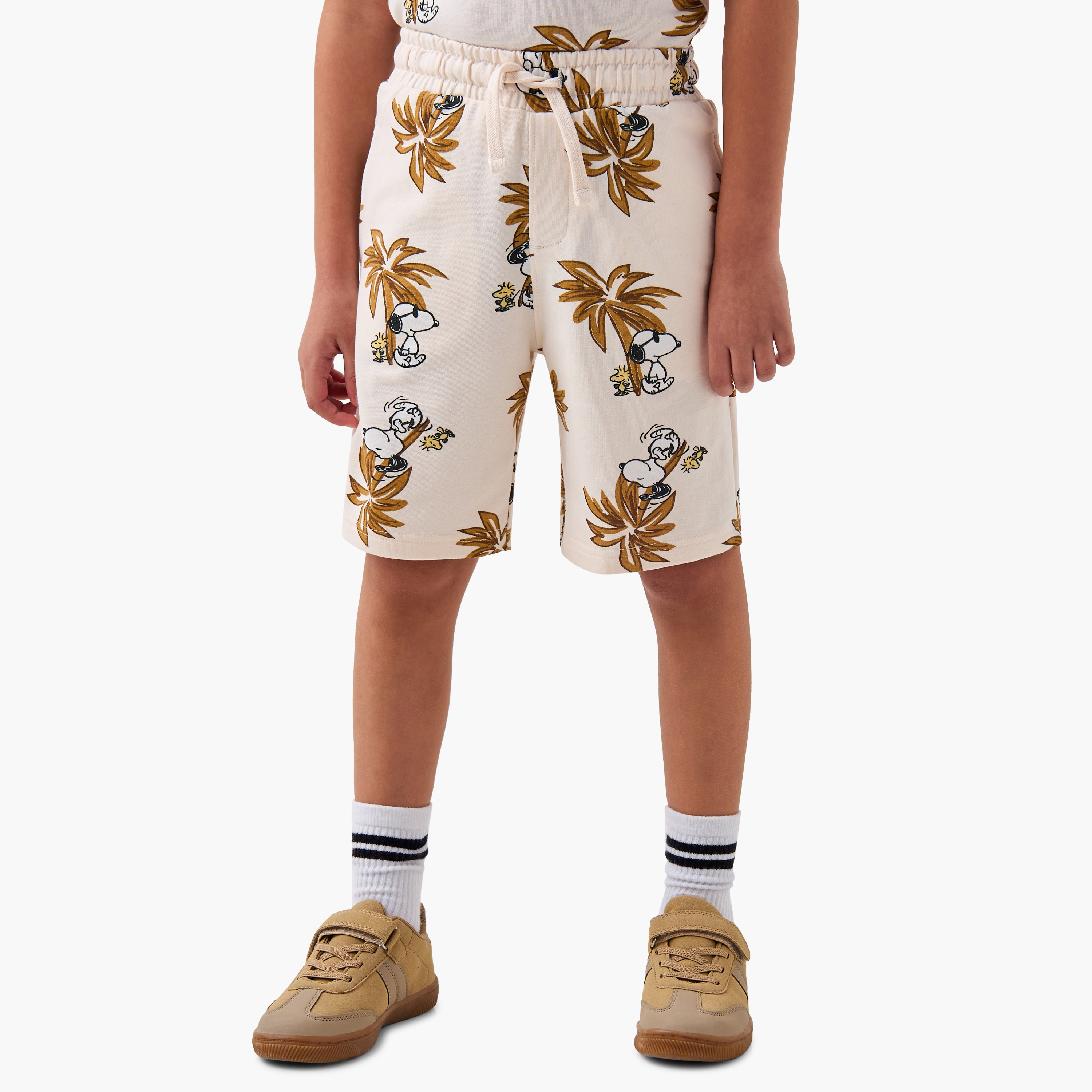 Snoopy Print T-shirt and Shorts Set-baby-boys-clothing-setsandcoords-image-3