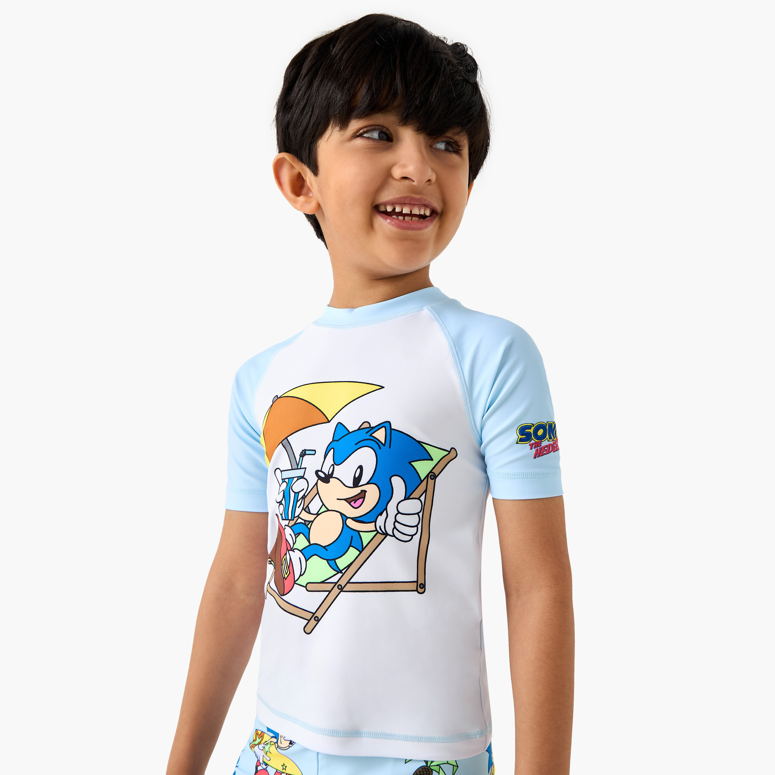 طقم شورت وتيشيرت سباحة بطبعات-baby-boys-clothing-swimwear-image-2