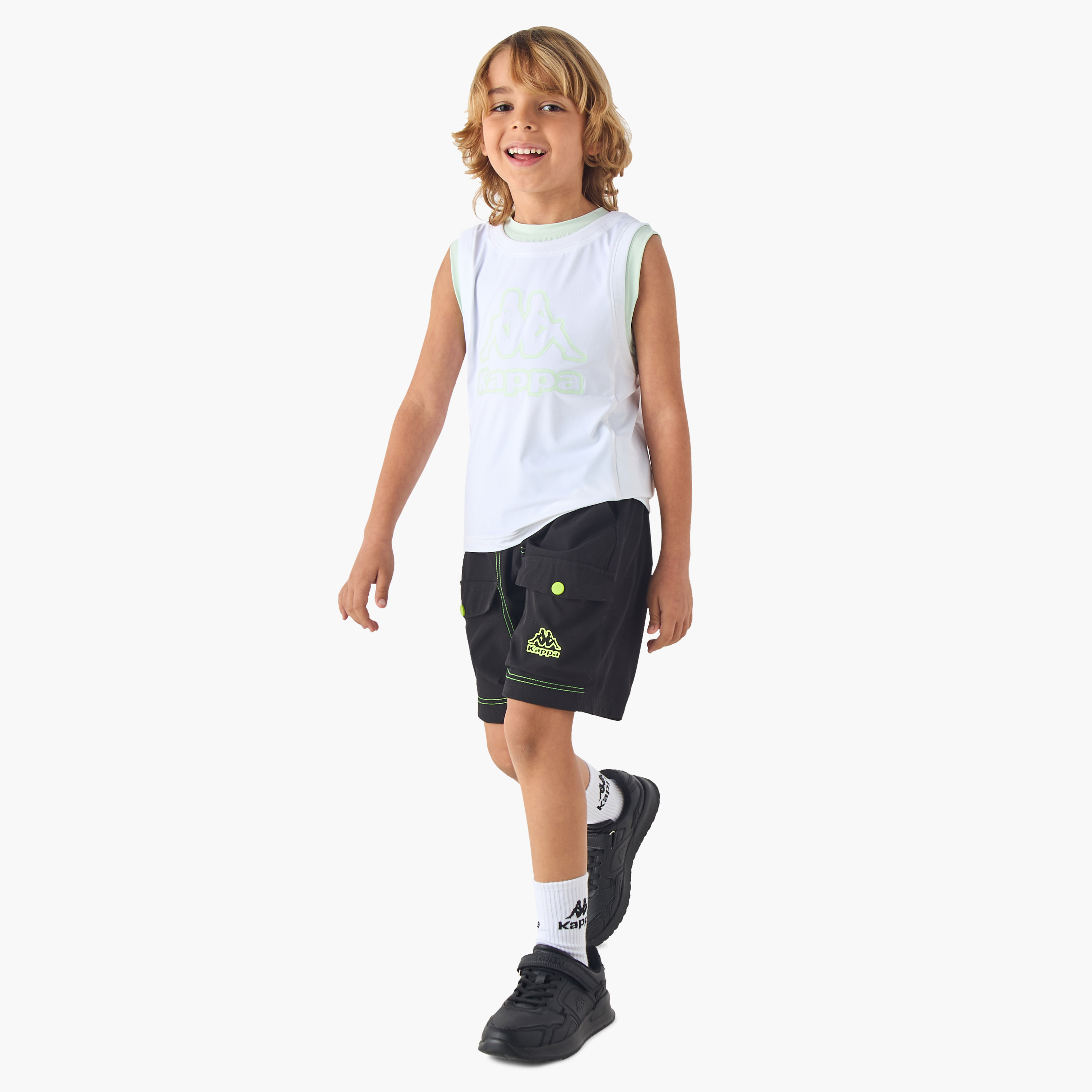 شورت برباط إغلاق وجيوب وطبعات شعار من كابا-boys-clothing-bottoms-shorts-image-4