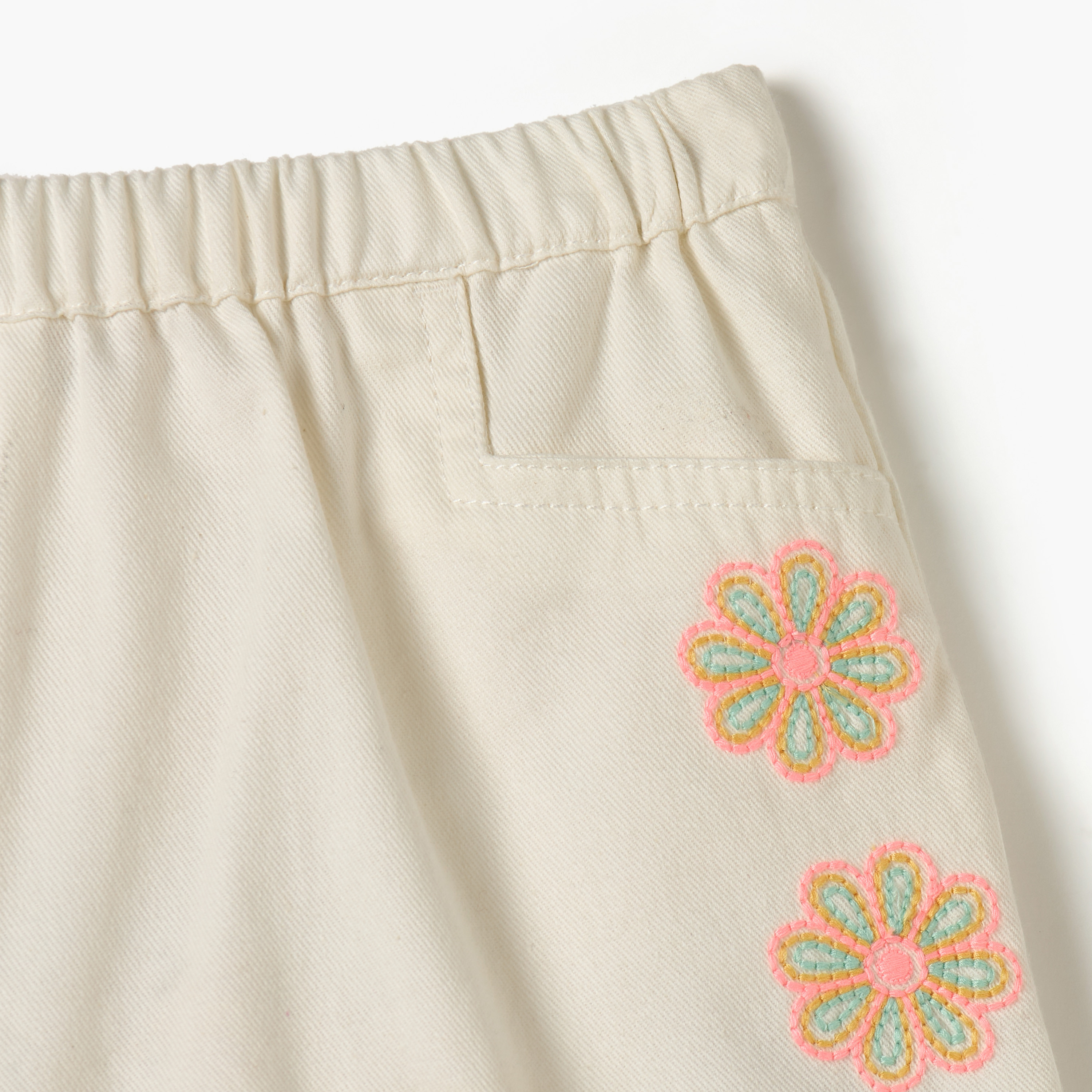 Juniors Floral Embroidered Denim Shorts with Elasticated Waistband-baby-girls-clothing-bottoms-shorts-image-3