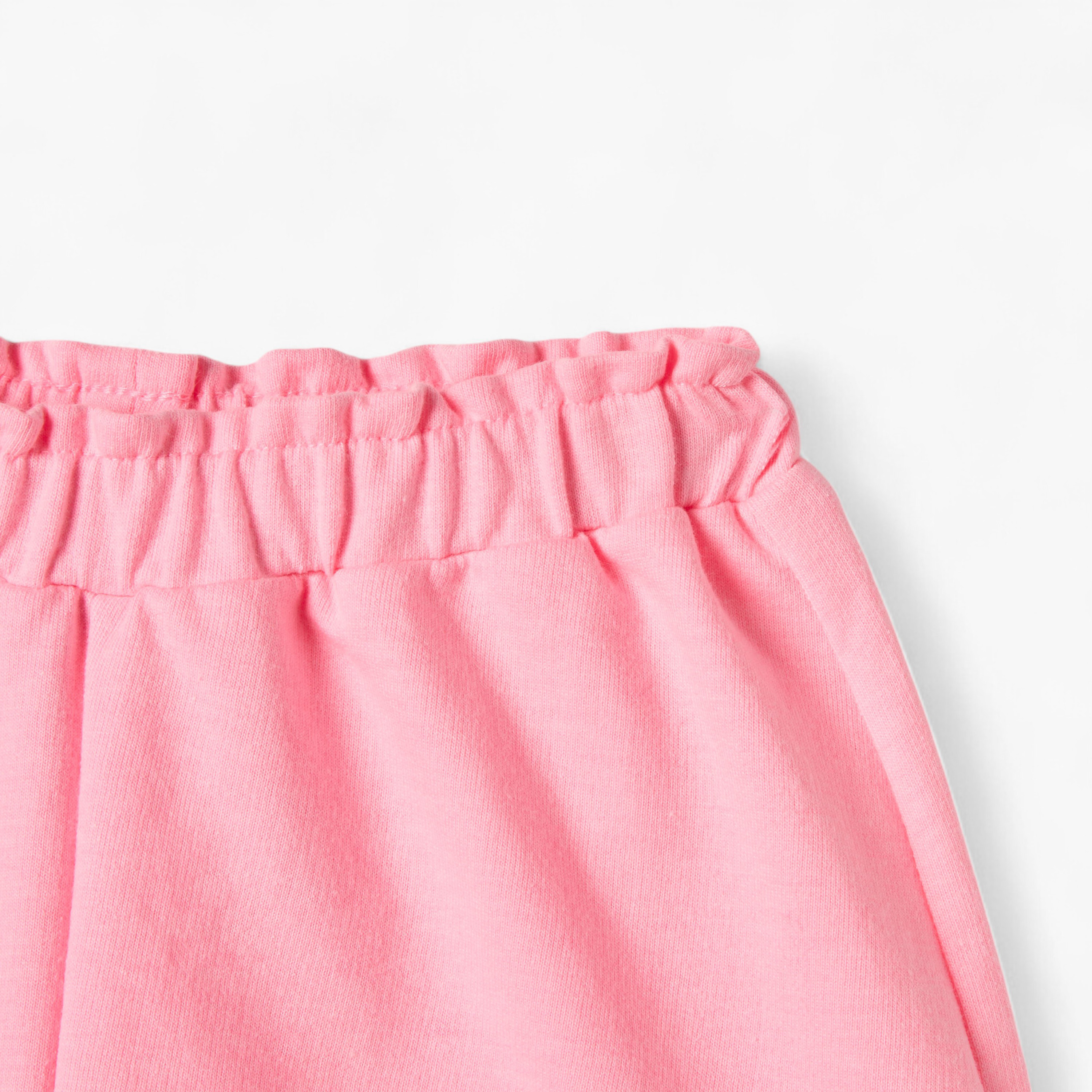 شورت سادة بحافة بكشكش من جونيورز-baby-girls-clothing-bottoms-shorts-image-1