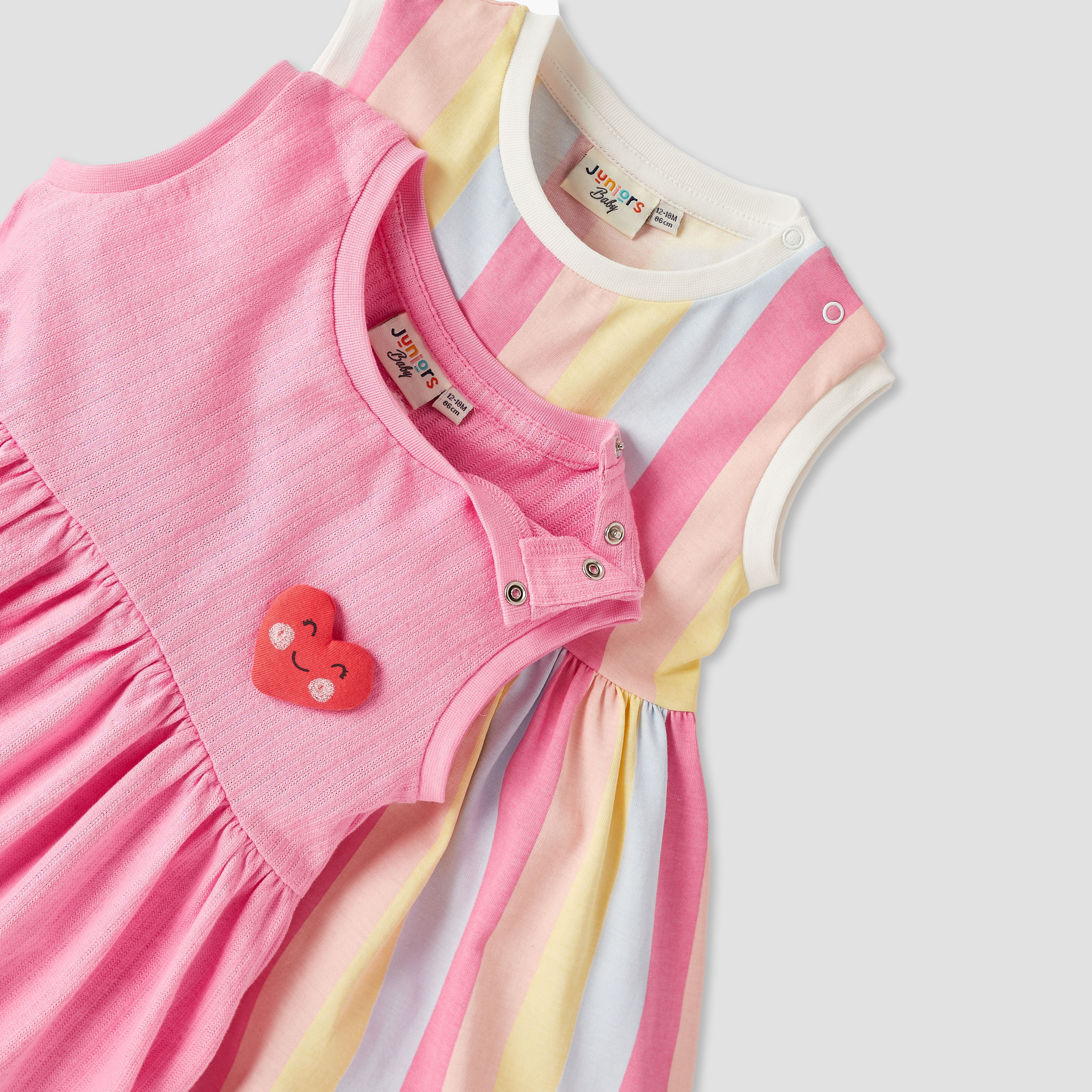 فساتين متنوعة دون أكمام بأزرار إغلاق كبّاسة من جونيورز - طقم من قطعتين-baby-girls-clothing-dressesandjumpsuits-image-4