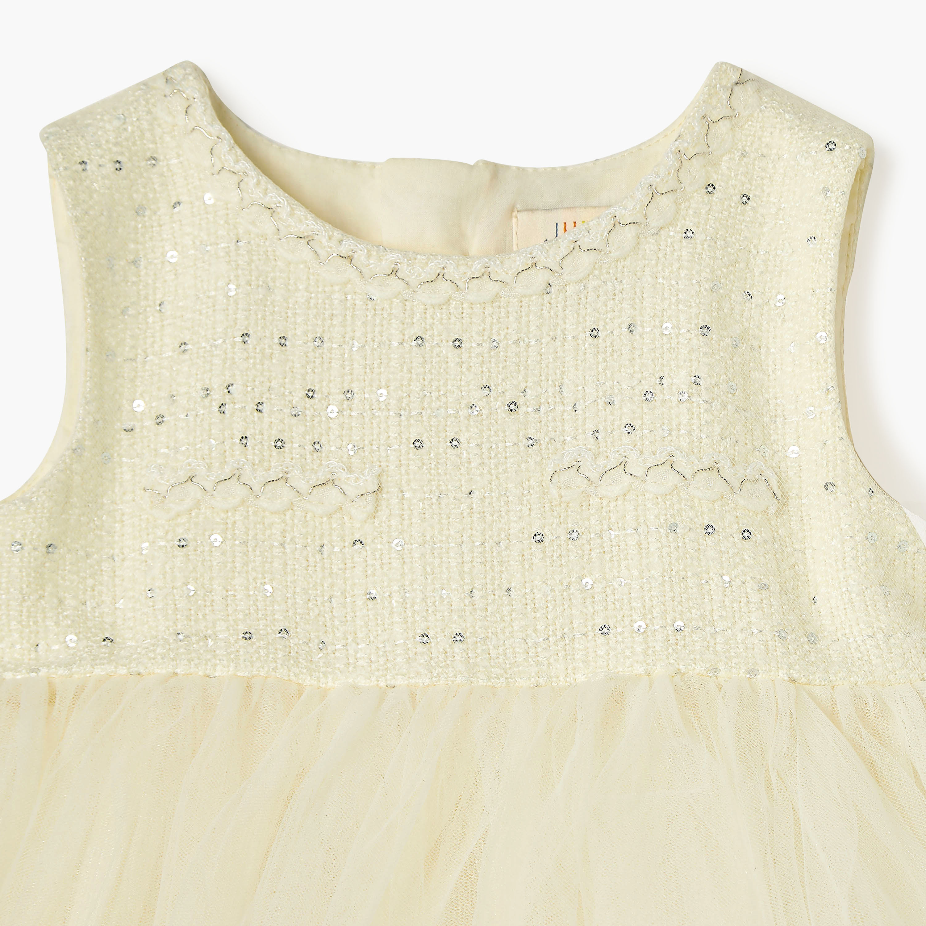 فستان دون أكمام مزين بالترتر بياقة مستديرة من جونيورز-baby-girls-clothing-dressesandjumpsuits-image-3