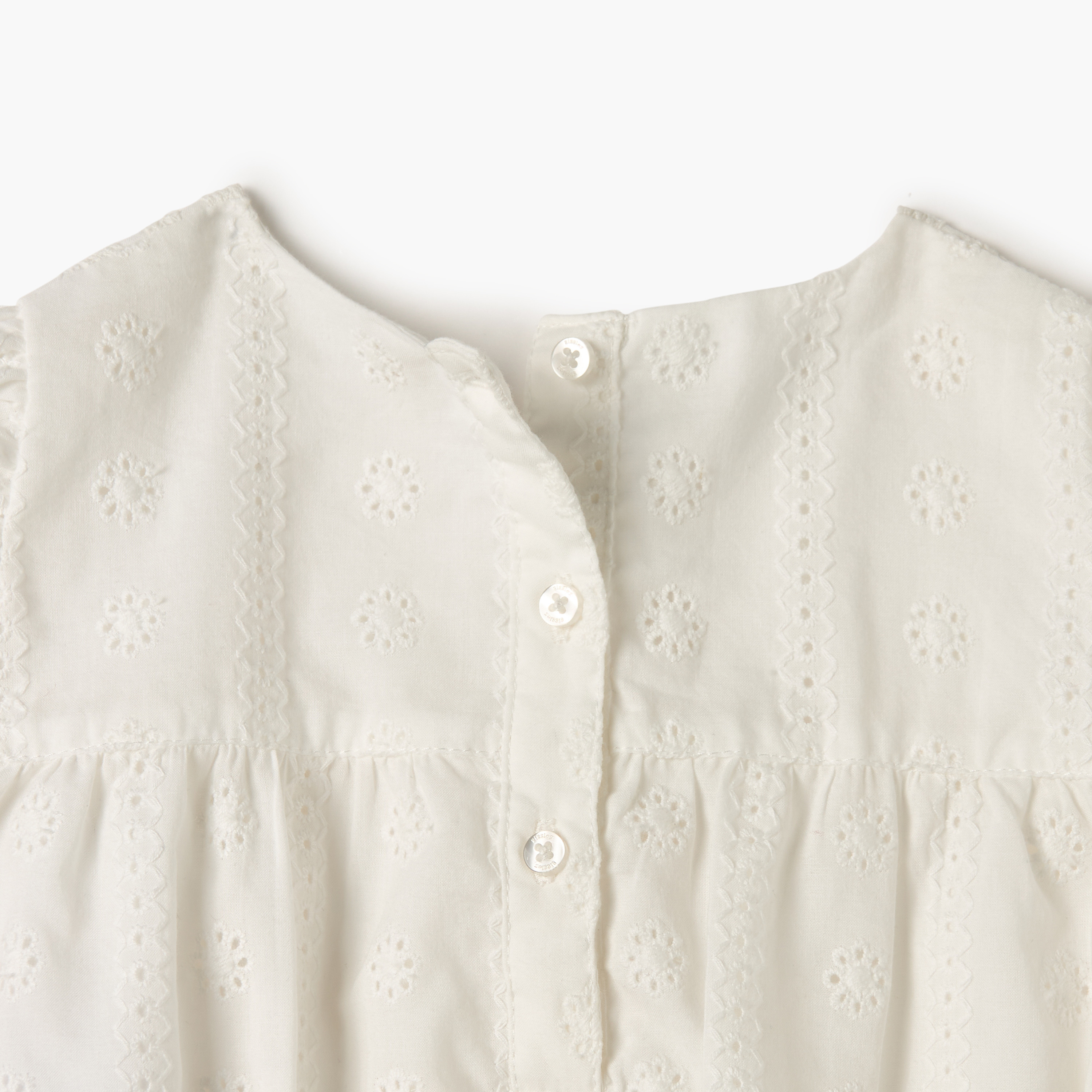 بلوزة بتفاصيل شيفلي وأكمام منفوخة وزر إغلاق من جيجلز-baby-girls-clothing-blousesandshirts-image-4
