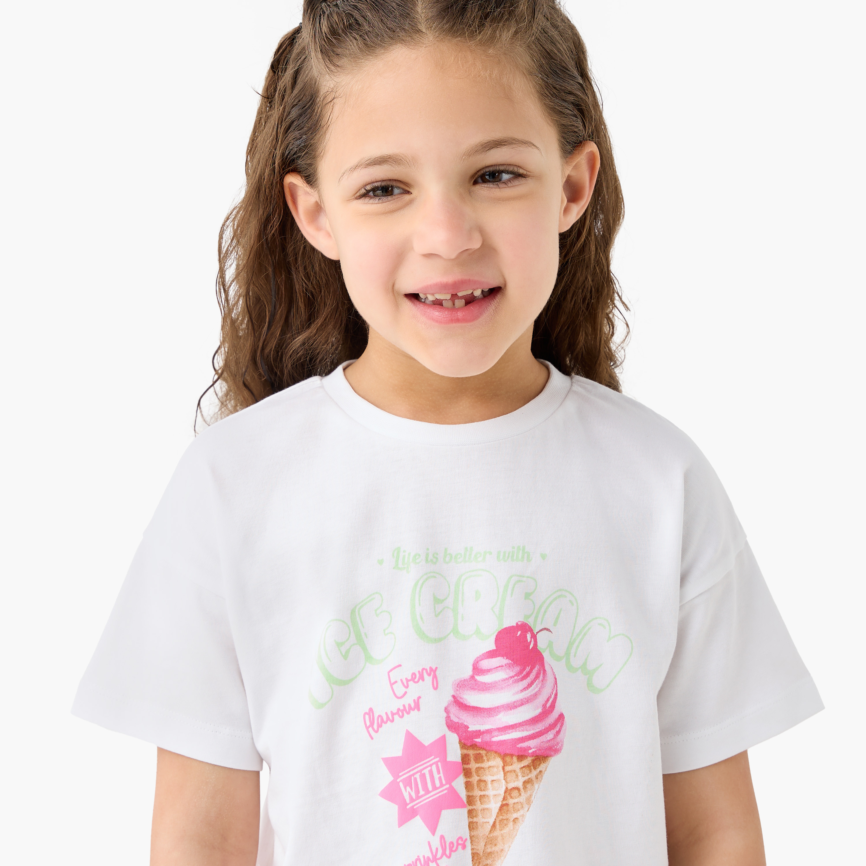 Juniors Graphic Print Crew Neck T-shirt with Short Sleeves-girls-clothing-tshirts-image-4