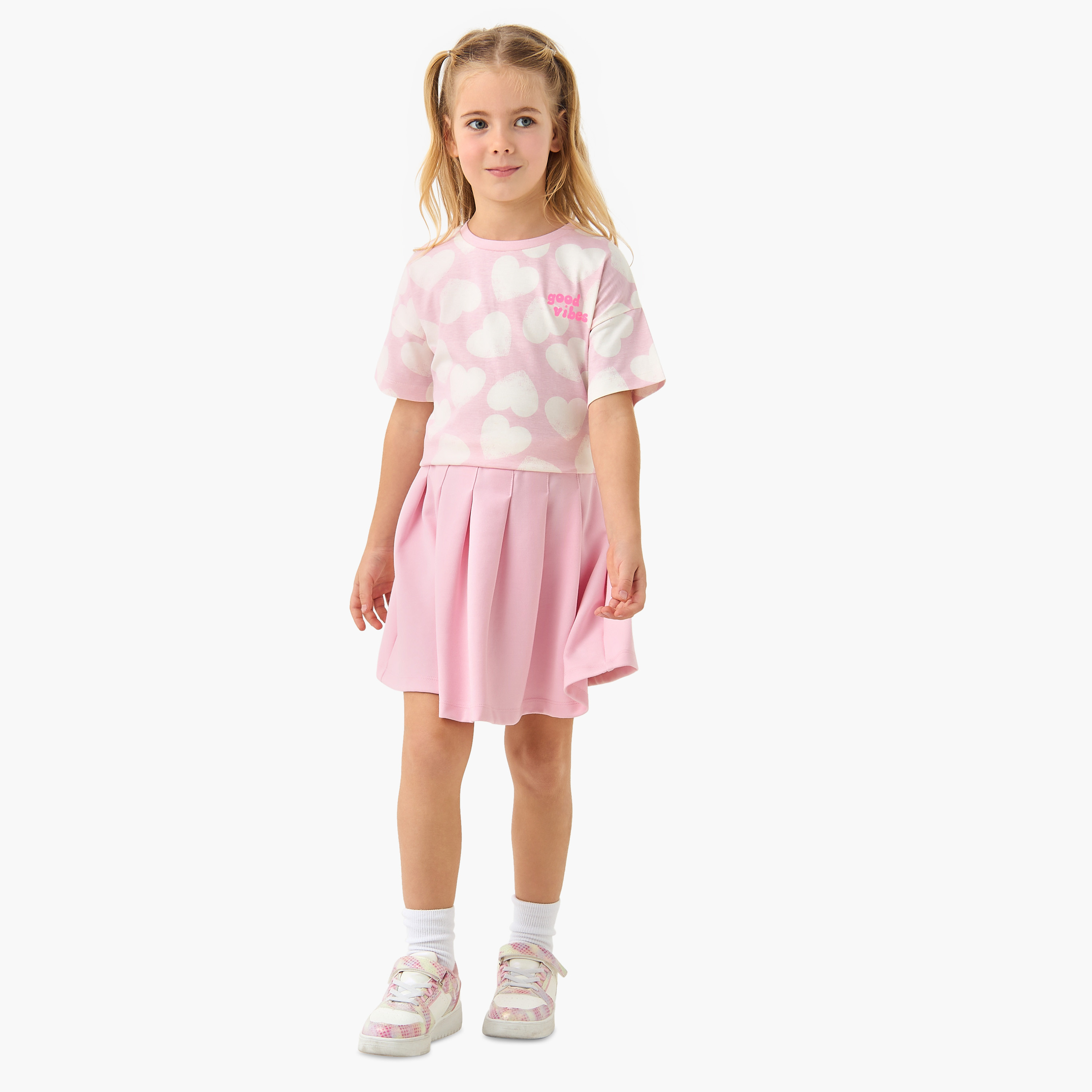 Juniors Heart Print Crew Neck T-shirt with Short Sleeves-girls-clothing-tshirts-image-2