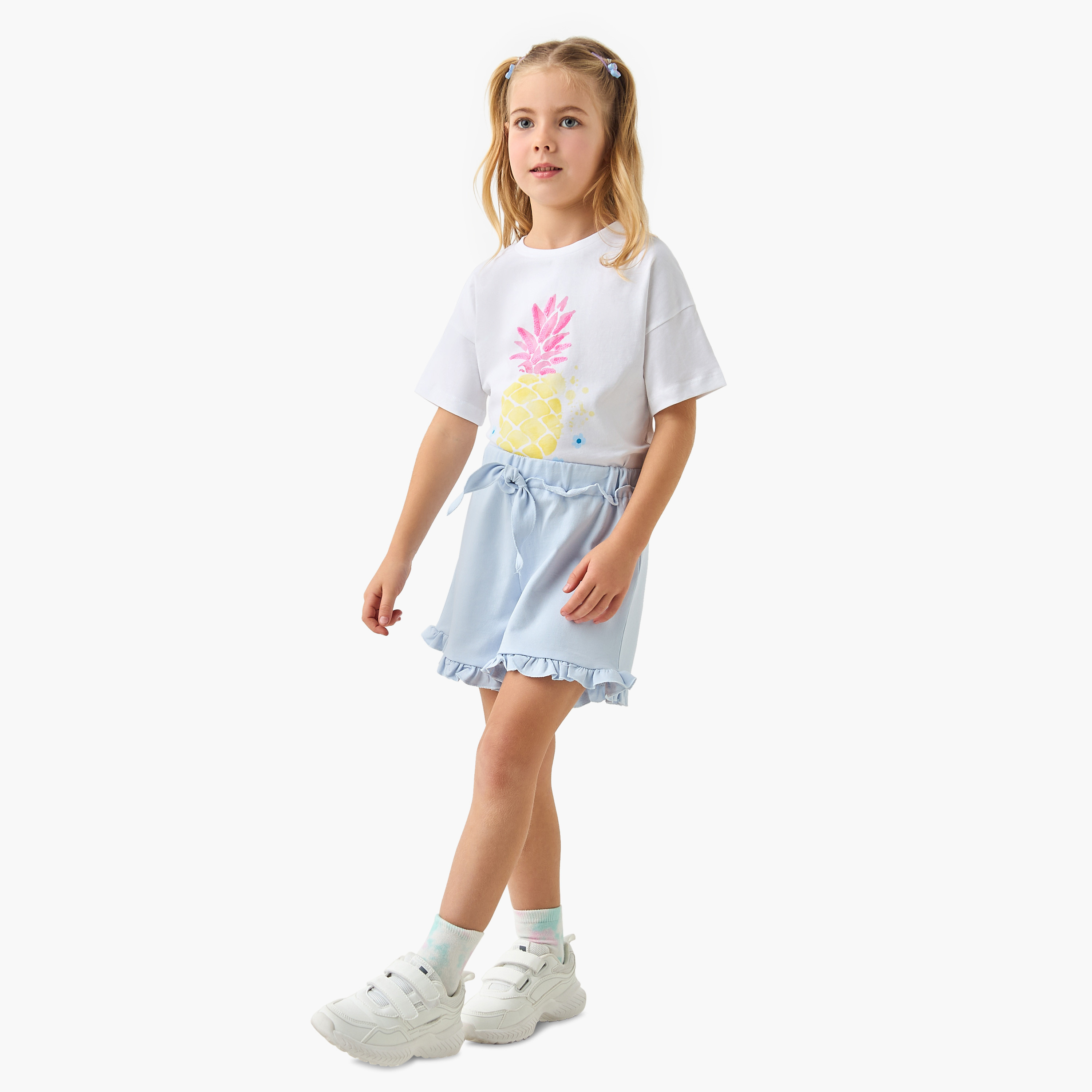 Juniors Graphic Print Crew Neck T-shirt with Short Sleeves-girls-clothing-tshirts-image-2