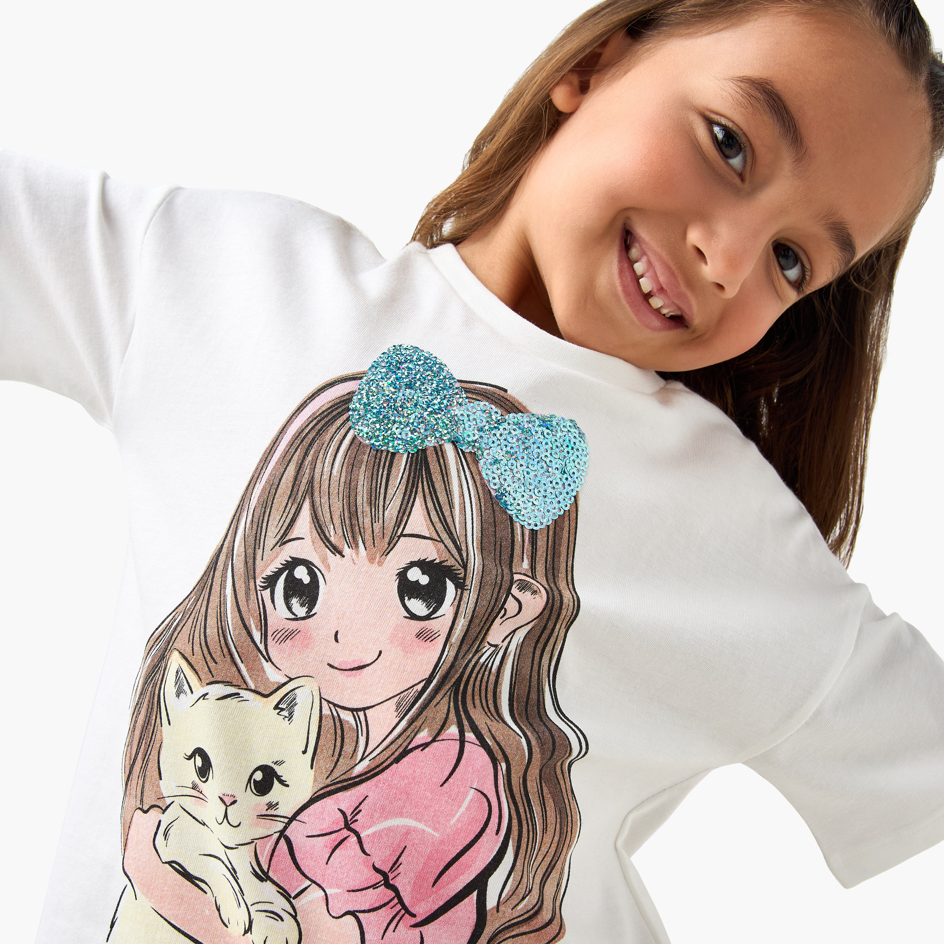 Juniors Graphic Print T-shirt with Drop Shoulder Sleeves-girls-clothing-tshirts-image-4