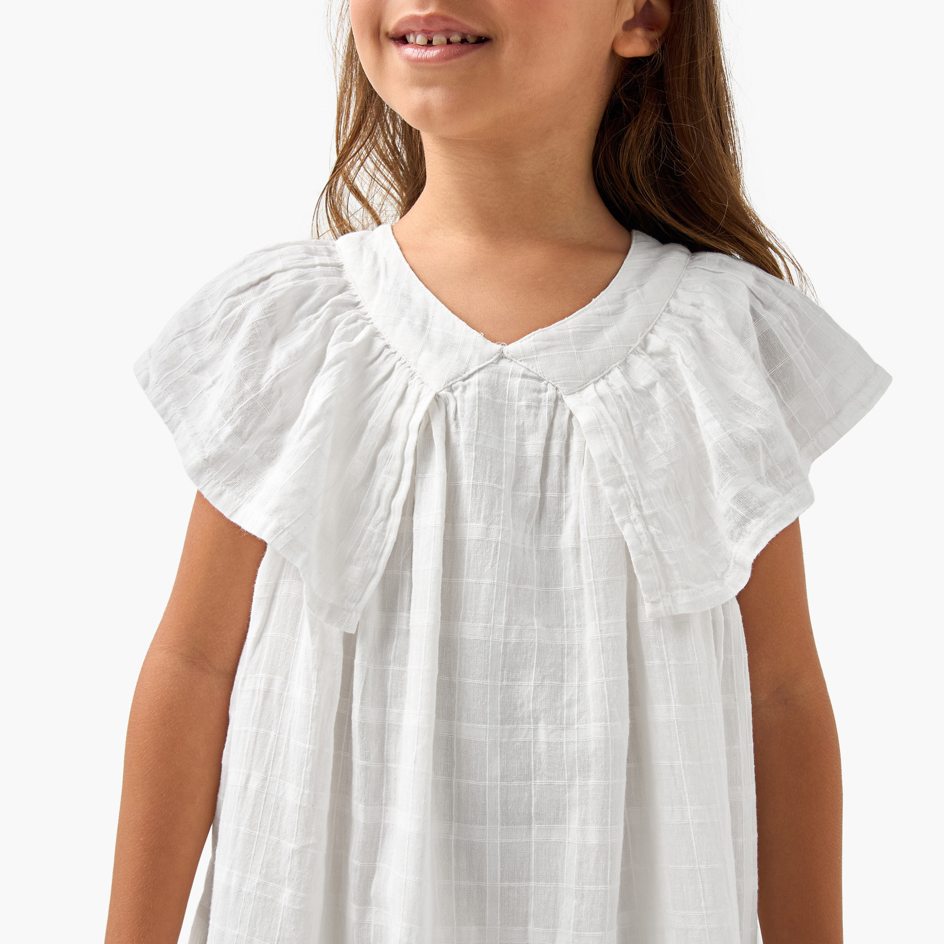 فستان كاروهات دون أكمام بكشكش من جونيورز-girls-clothing-dressesandjumpsuits-image-4
