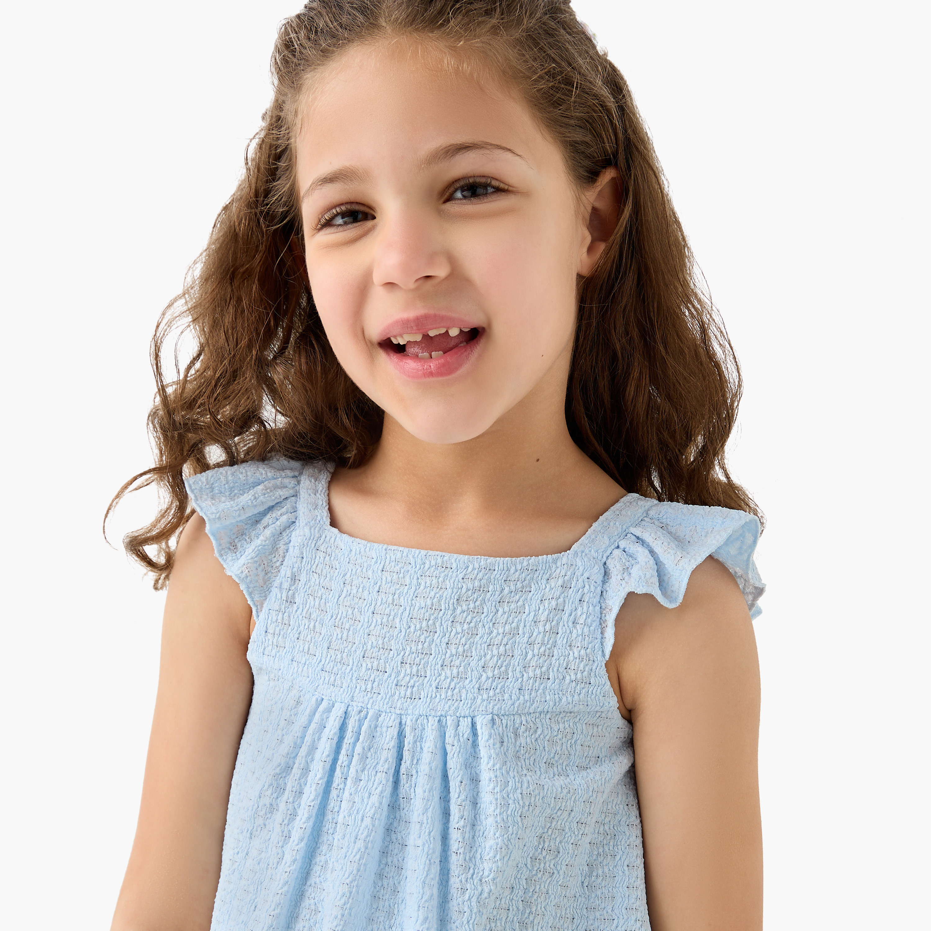 بلوزة بارزة الملمس دون أكمام بياقة مربعة وفيونكة من جونيورز-girls-clothing-blousesandshirts-image-5