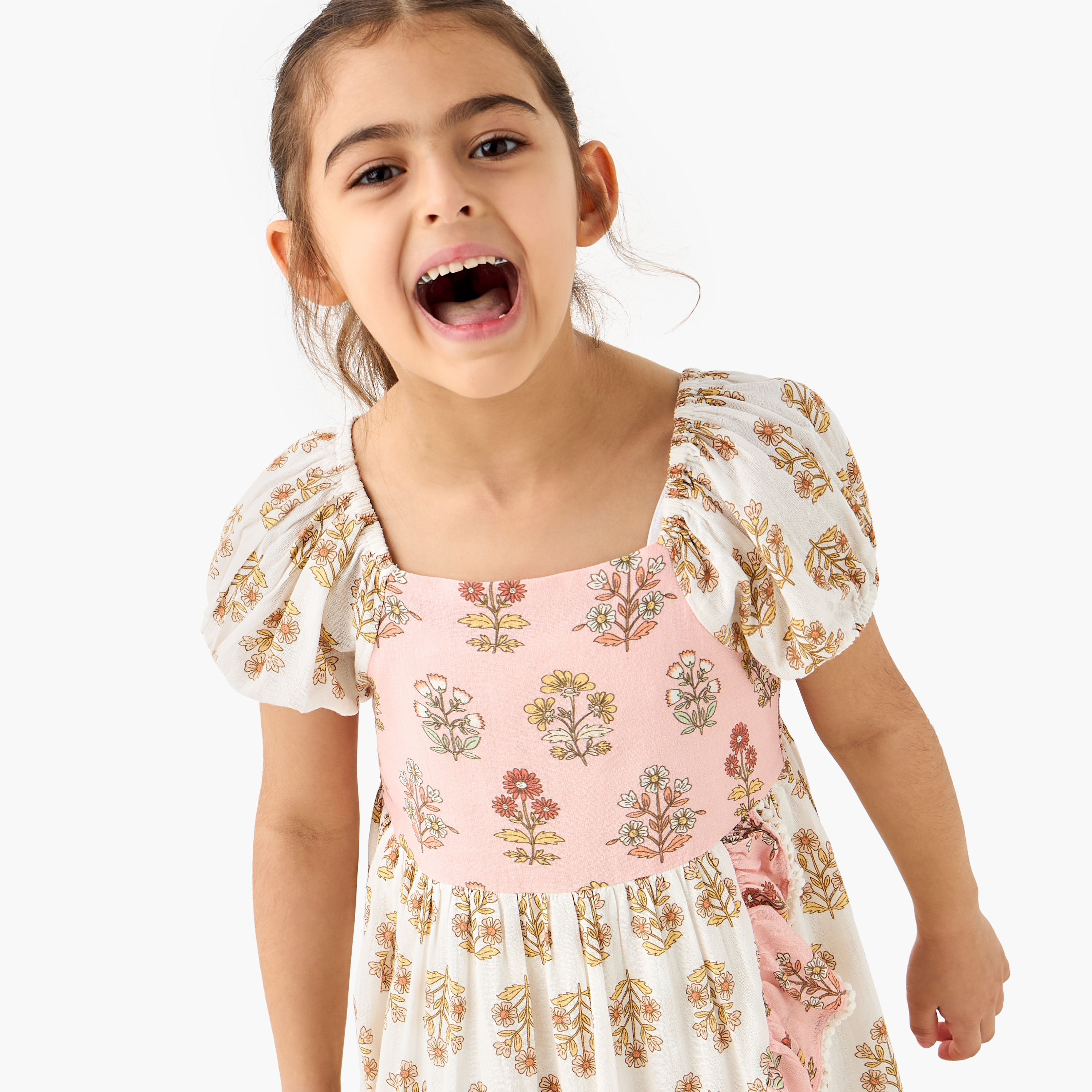 Juniors All-Over Floral Print Dress with Puff Sleeves-girls-clothing-dressesandjumpsuits-image-4