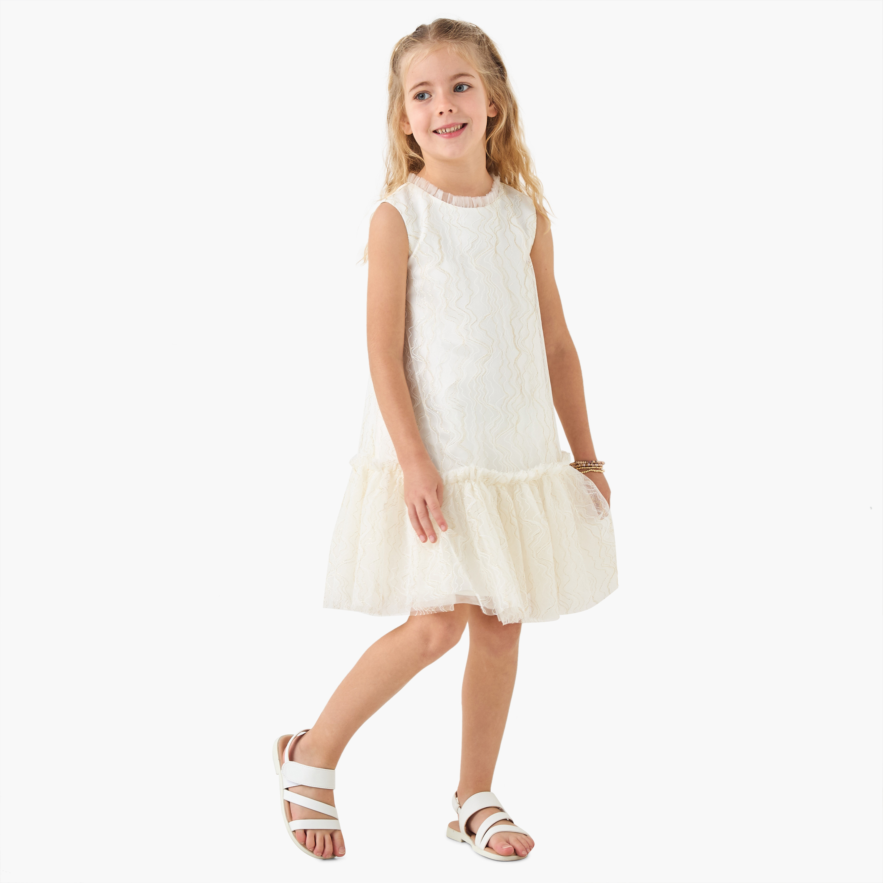 فستان بروم بارز الملمس دون أكمام بتفاصيل تول من جونيورز-girls-clothing-dressesandjumpsuits-image-2