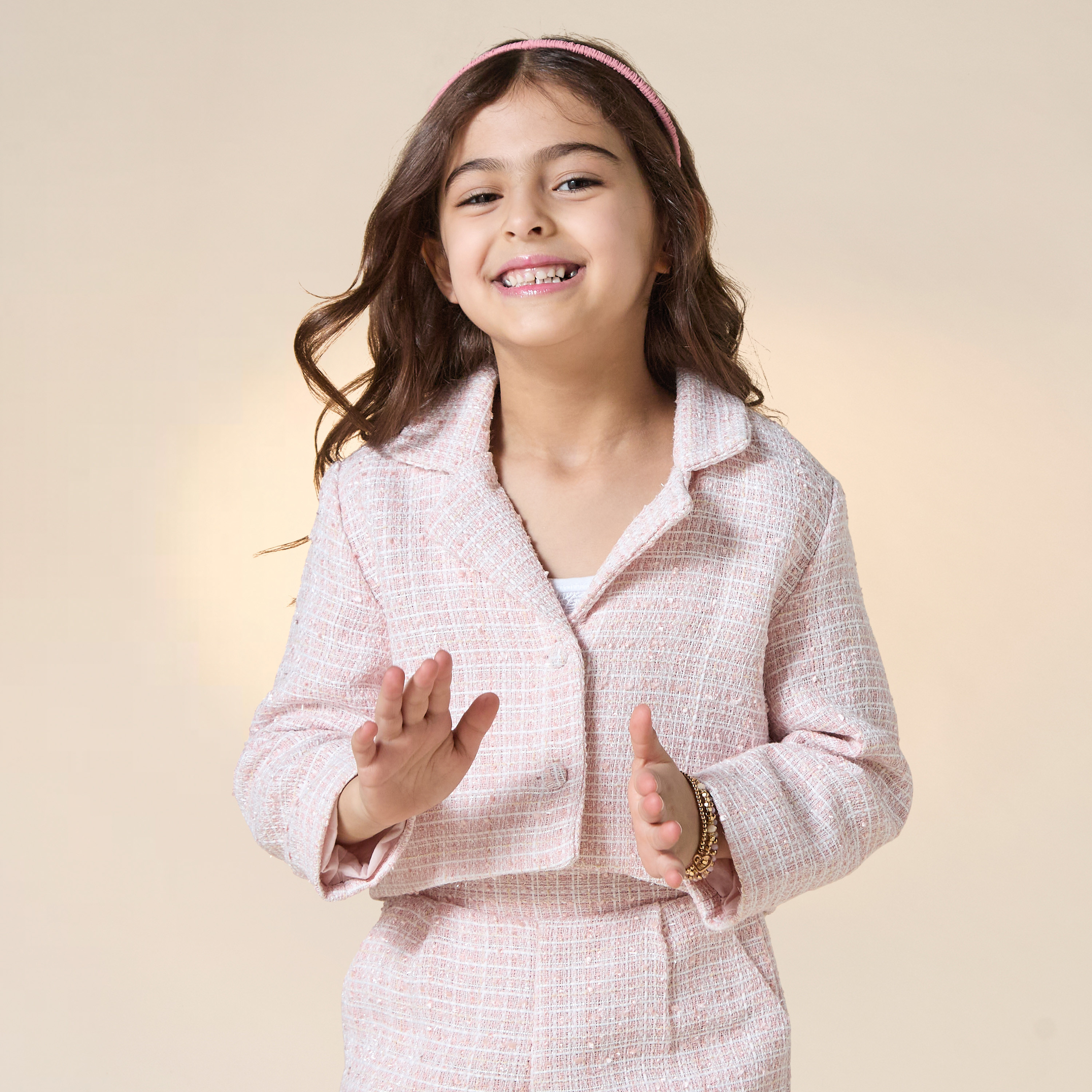 طقم شورت وجاكيت بارز الملمس-baby-girls-clothing-setsandcoords-image-4