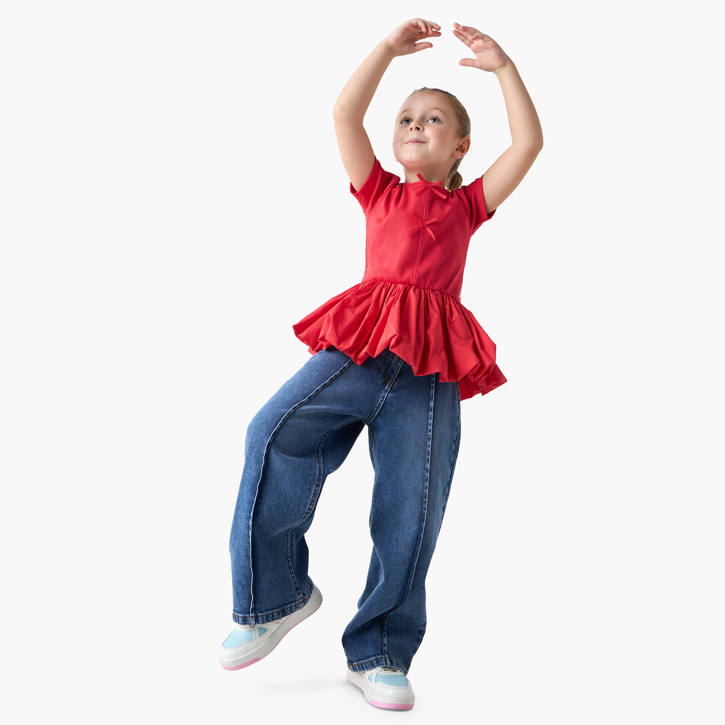 بلوزة بيبلوم بفيونكة وأكمام قصيرة من لي كوبر-girls-clothing-tshirts-image-2