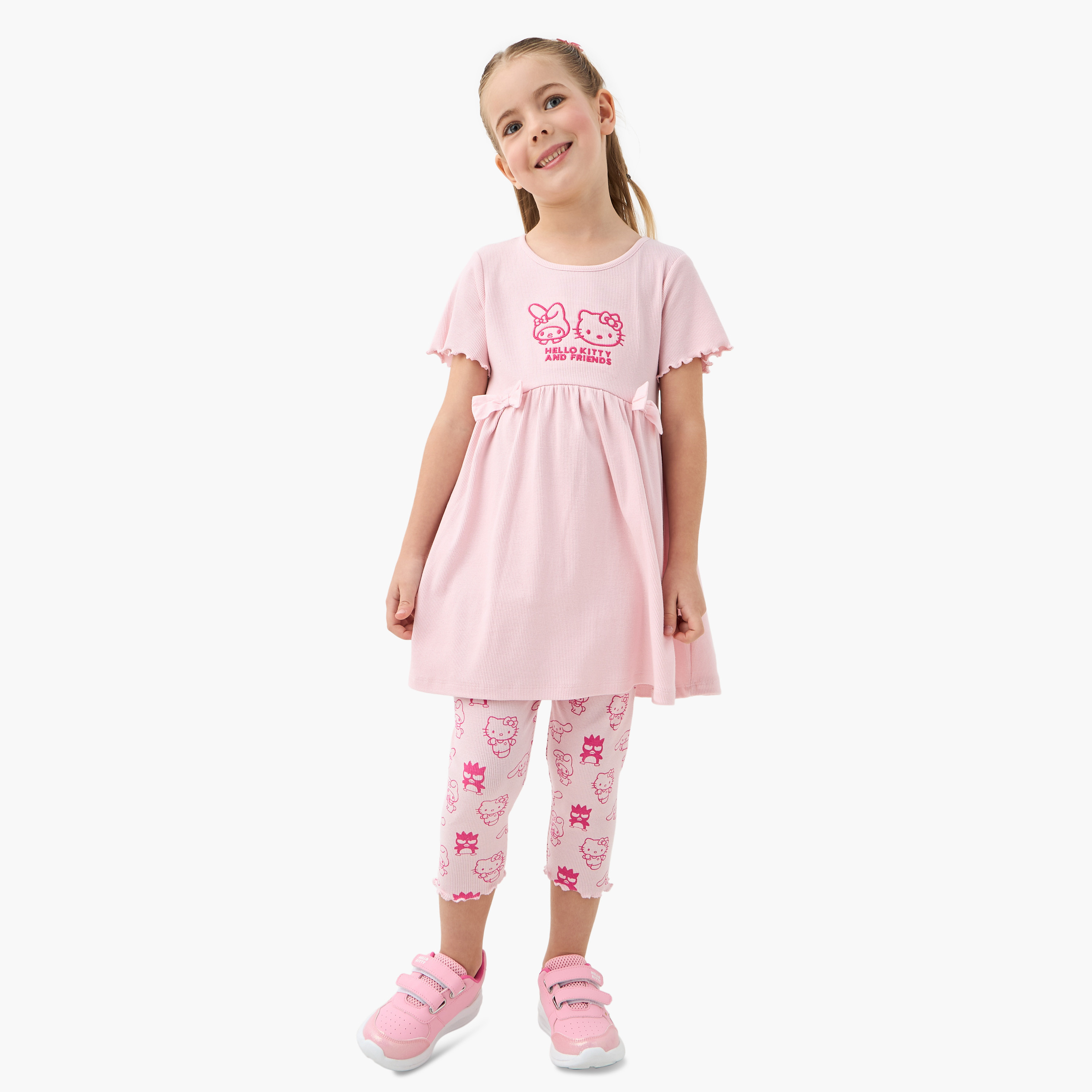 طقم بلوزة وبنطلون ليقينز بطبعات هالو كيتي من سانريو-baby-girls-clothing-setsandcoords-image-1