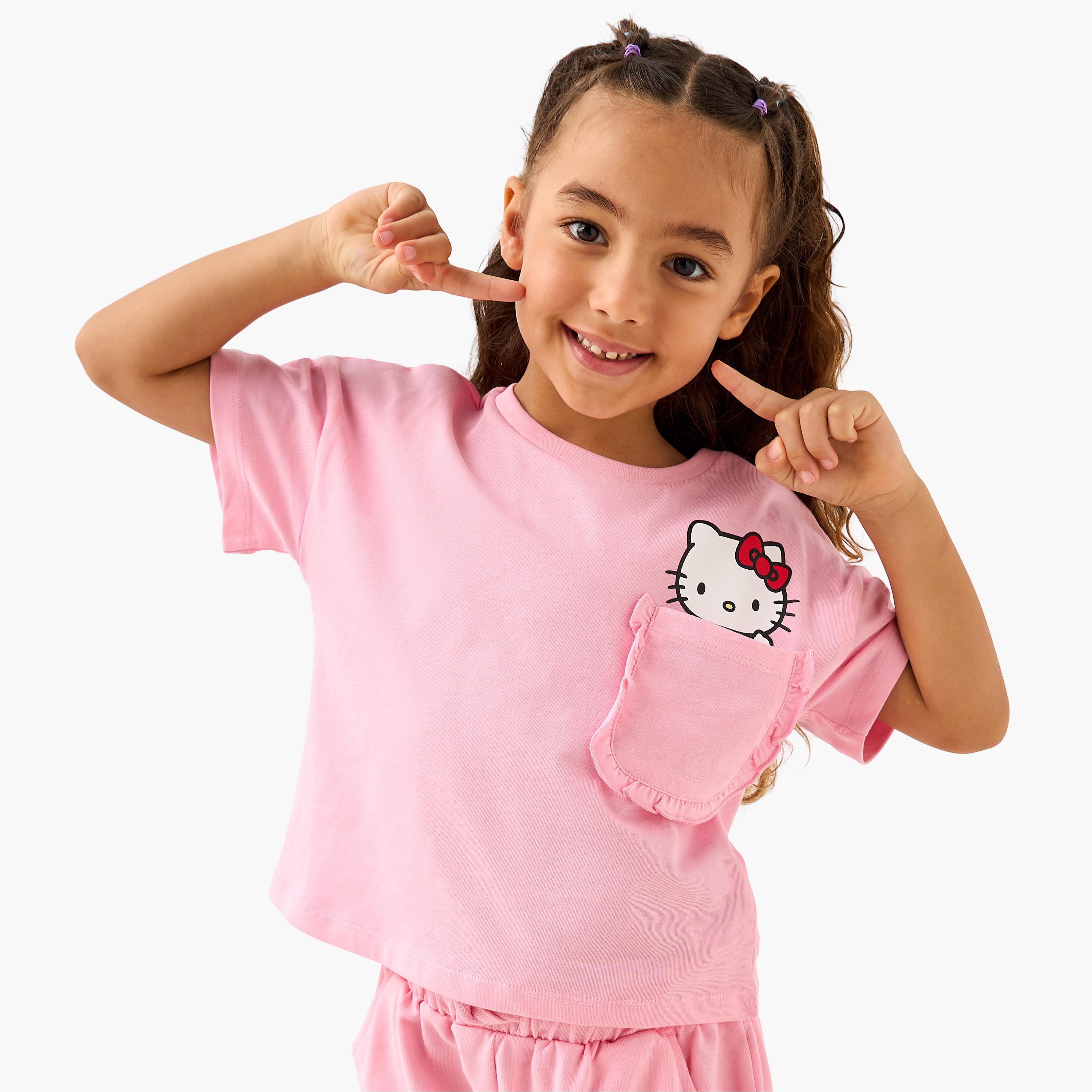طقم شورت وتيشيرت بطبعات من سانريو-baby-girls-clothing-setsandcoords-image-2