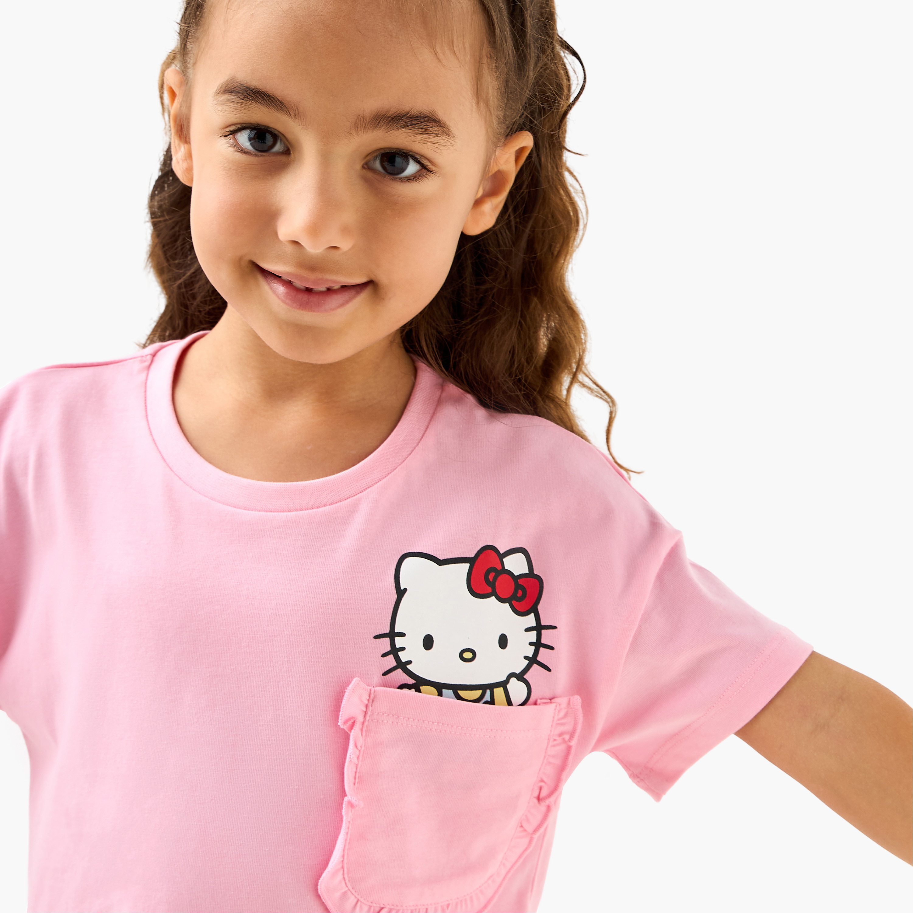 طقم شورت وتيشيرت بطبعات من سانريو-baby-girls-clothing-setsandcoords-image-5