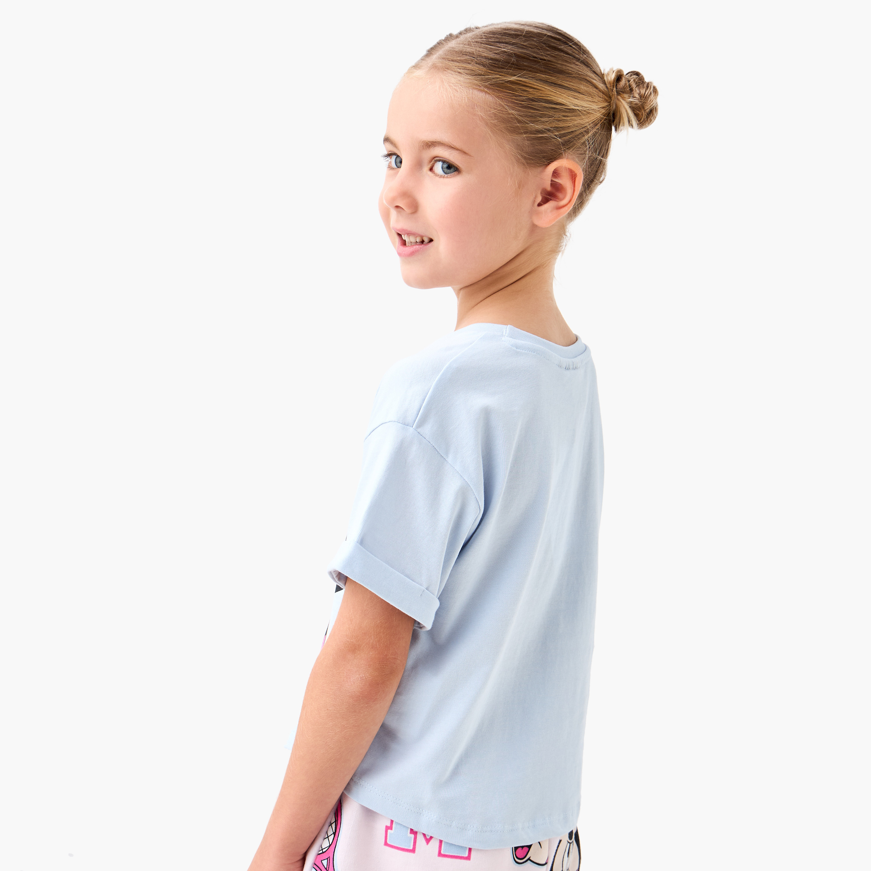 تيشيرتات بطبعات ميني ماوس وأكمام قصيرة من ديزني - طقم من قطعتين-baby-girls-clothing-tshirts-image-4