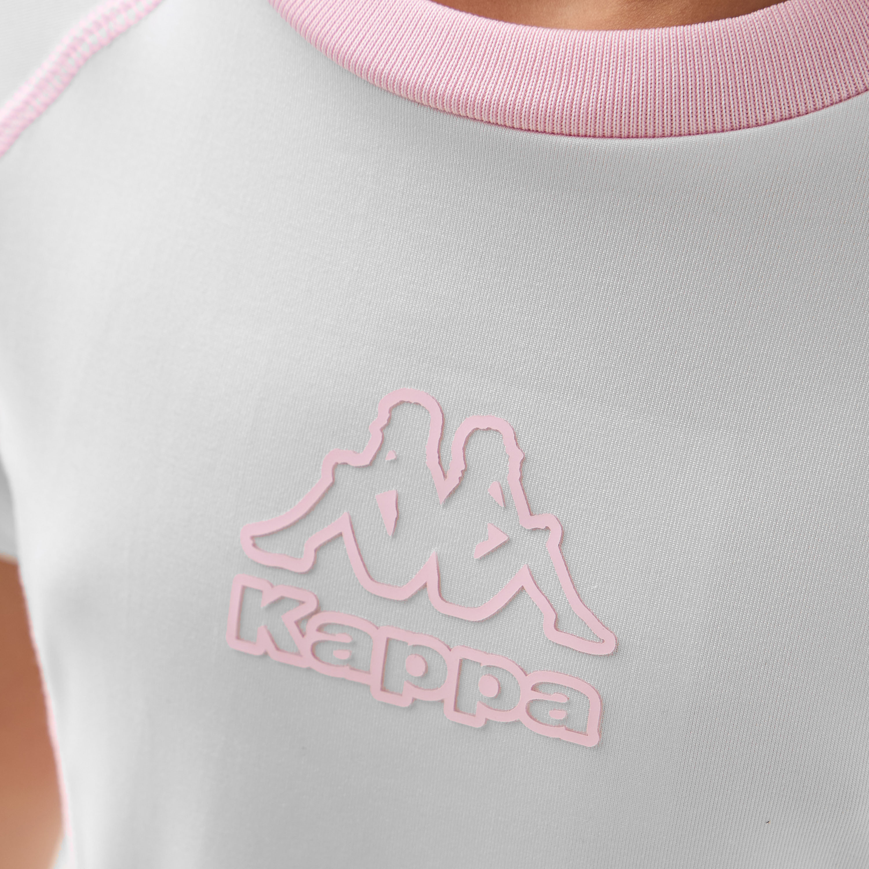 تيشيرت بأكمام قصيرة وياقة ضيقة وألواح من كابا-sports-girls-clothing-tops-image-1