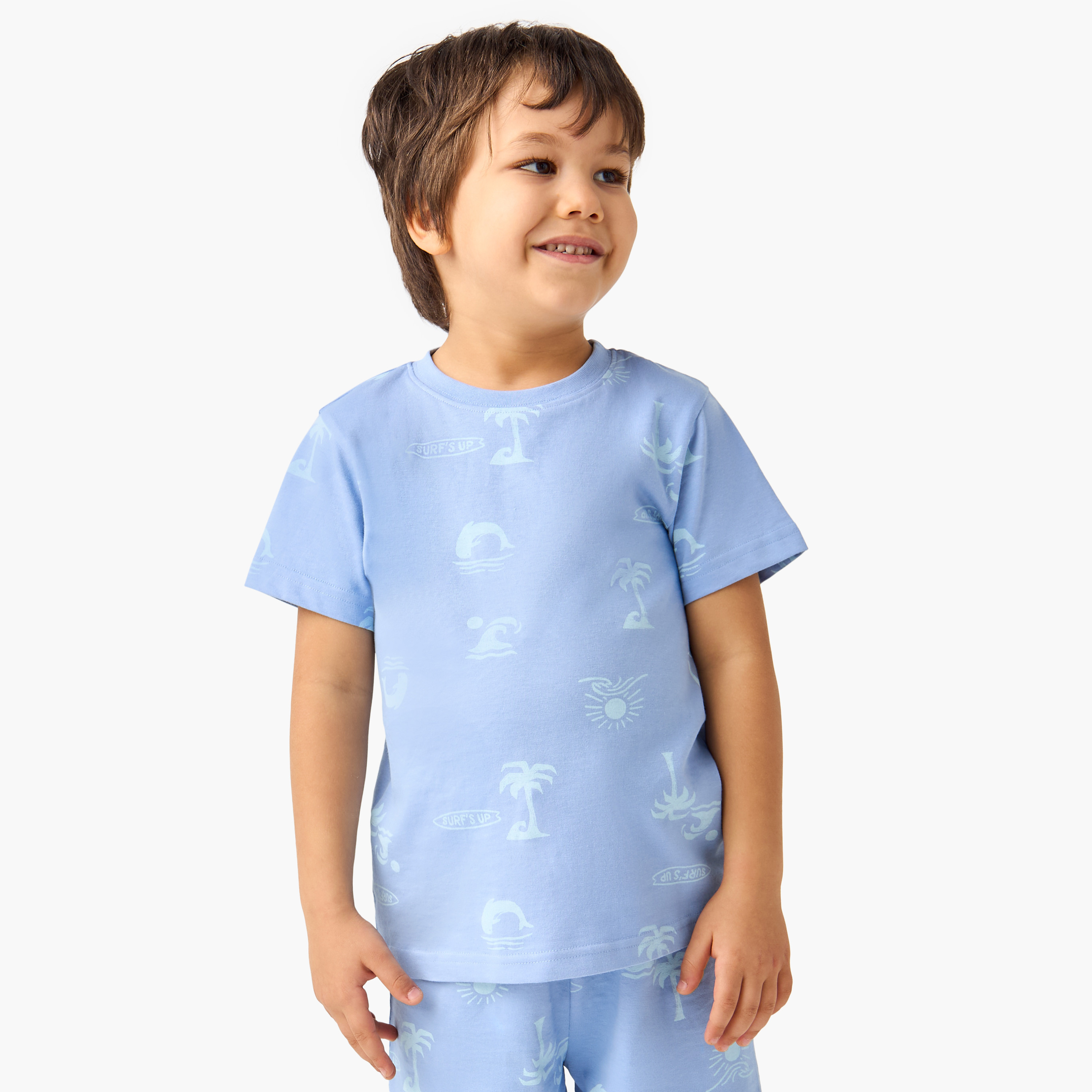 طقم تي شيرت وشورت جونيورز بطبعة جرافيك-boys-clothing-nightwear-image-2