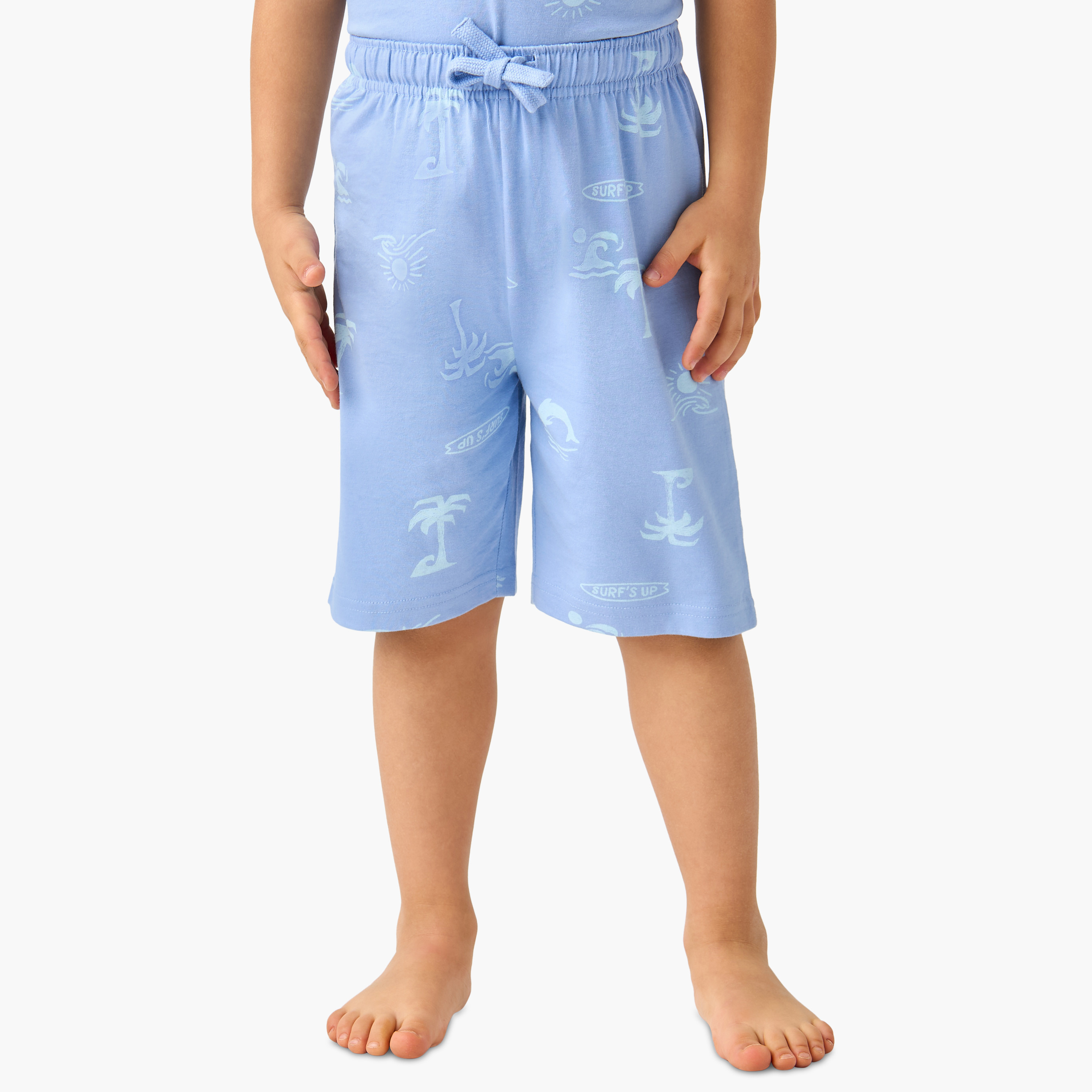 طقم تي شيرت وشورت جونيورز بطبعة جرافيك-boys-clothing-nightwear-image-4