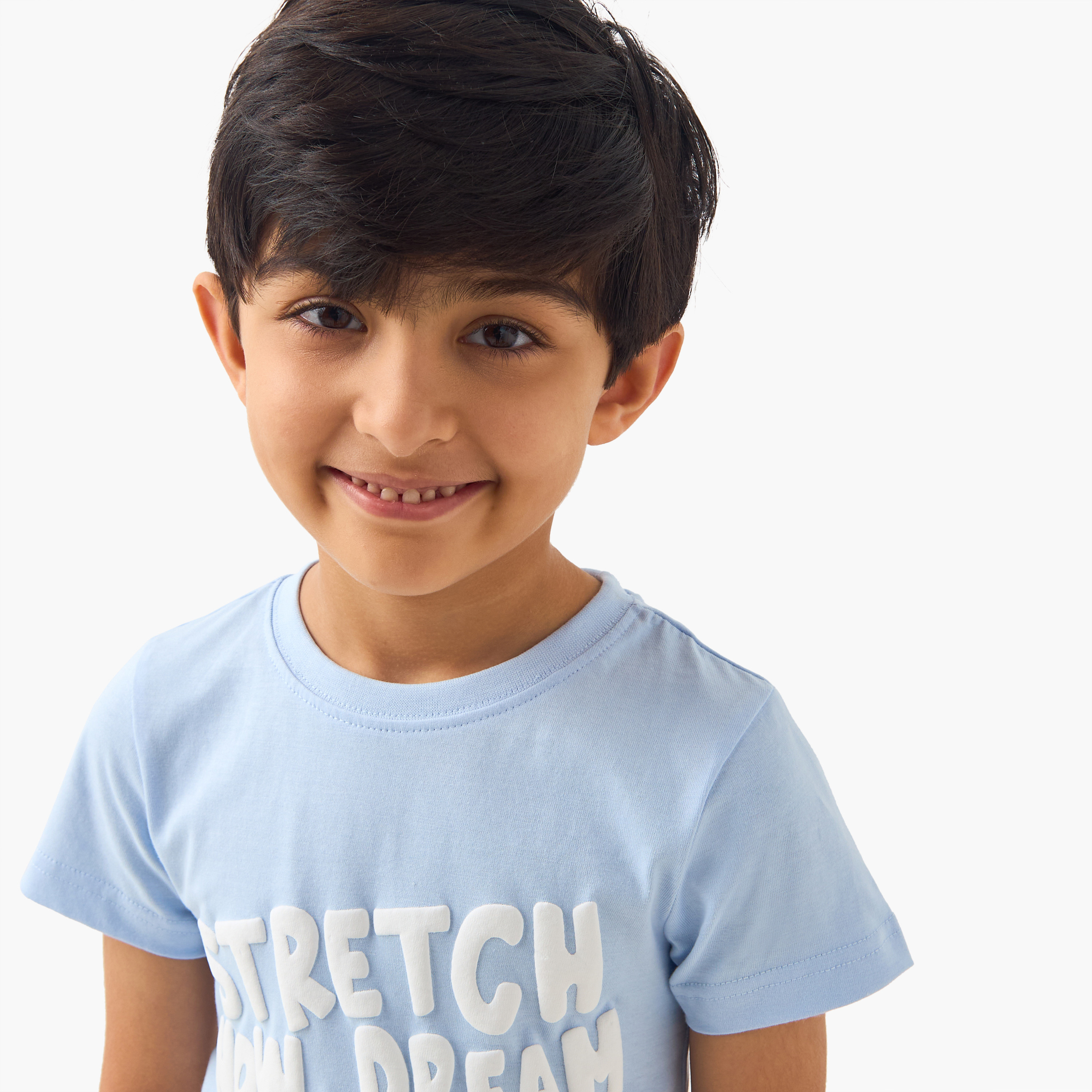 طقم بنطلون بيجاما وتيشيرت بطبعات جرافيك من جونيورز-boys-clothing-nightwear-image-5