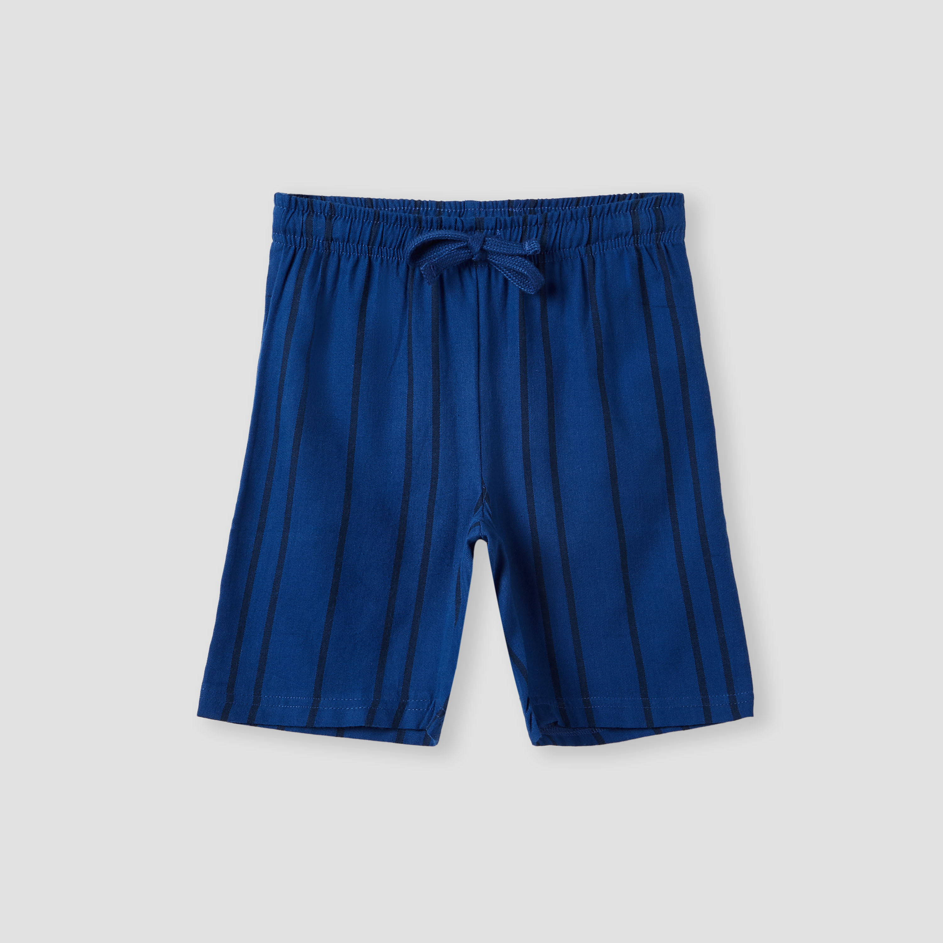 طقم شورت وتيشيرت بطبعات سبايدر مان-boys-clothing-nightwear-image-3