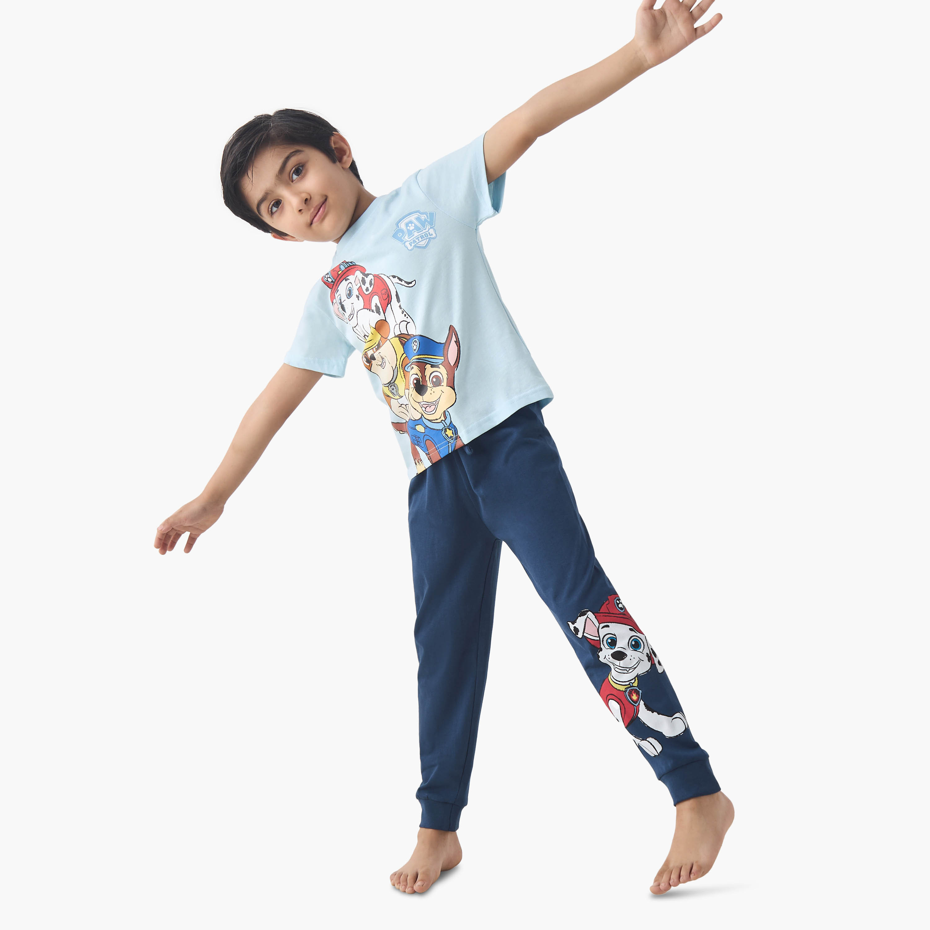 طقم تيشيرت وبيجاما بطبعات عدد 2-boys-clothing-nightwear-image-8