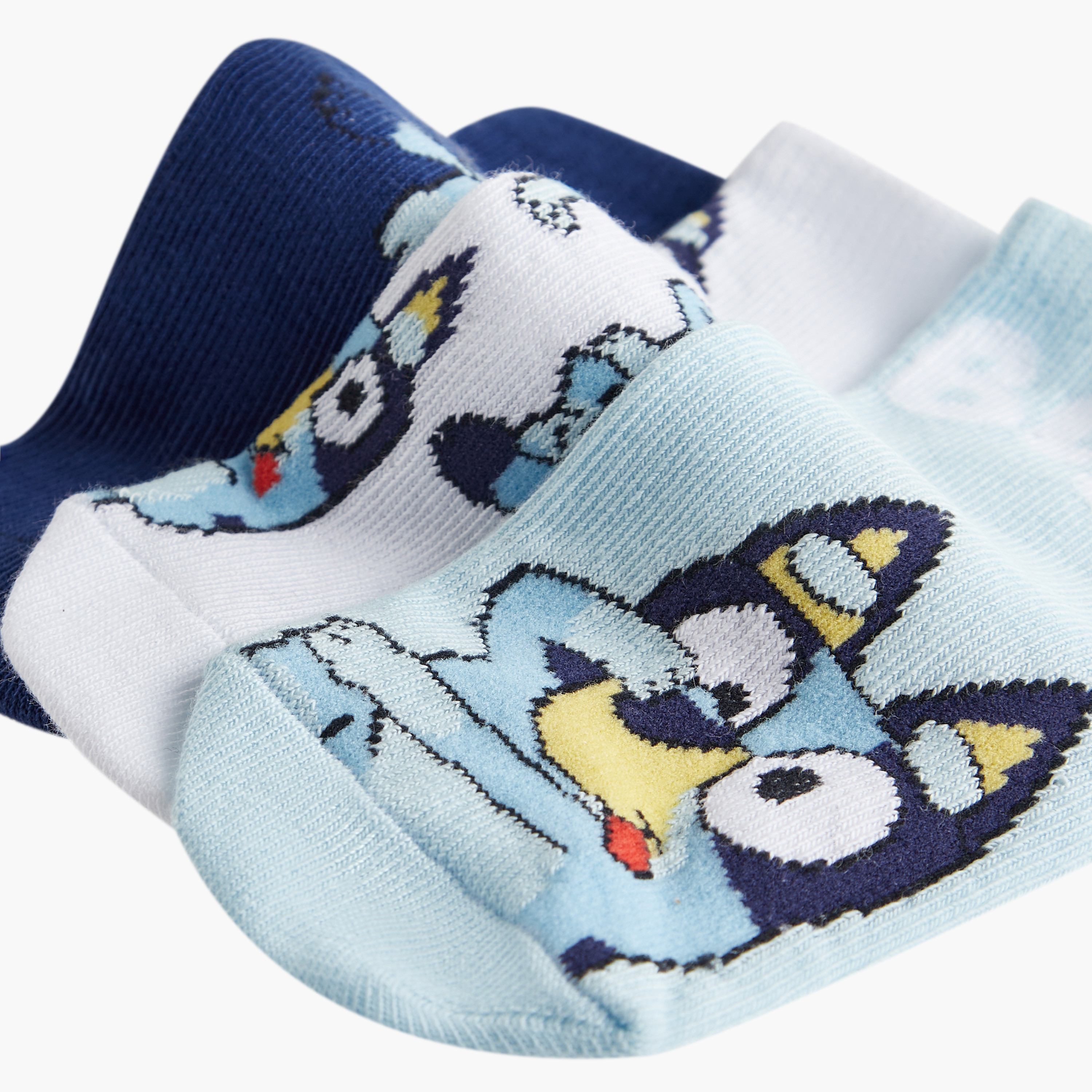 طقم جوارب 3 أزواج بطول الكاحل بطبعات-boys-accessories-socks-image-4