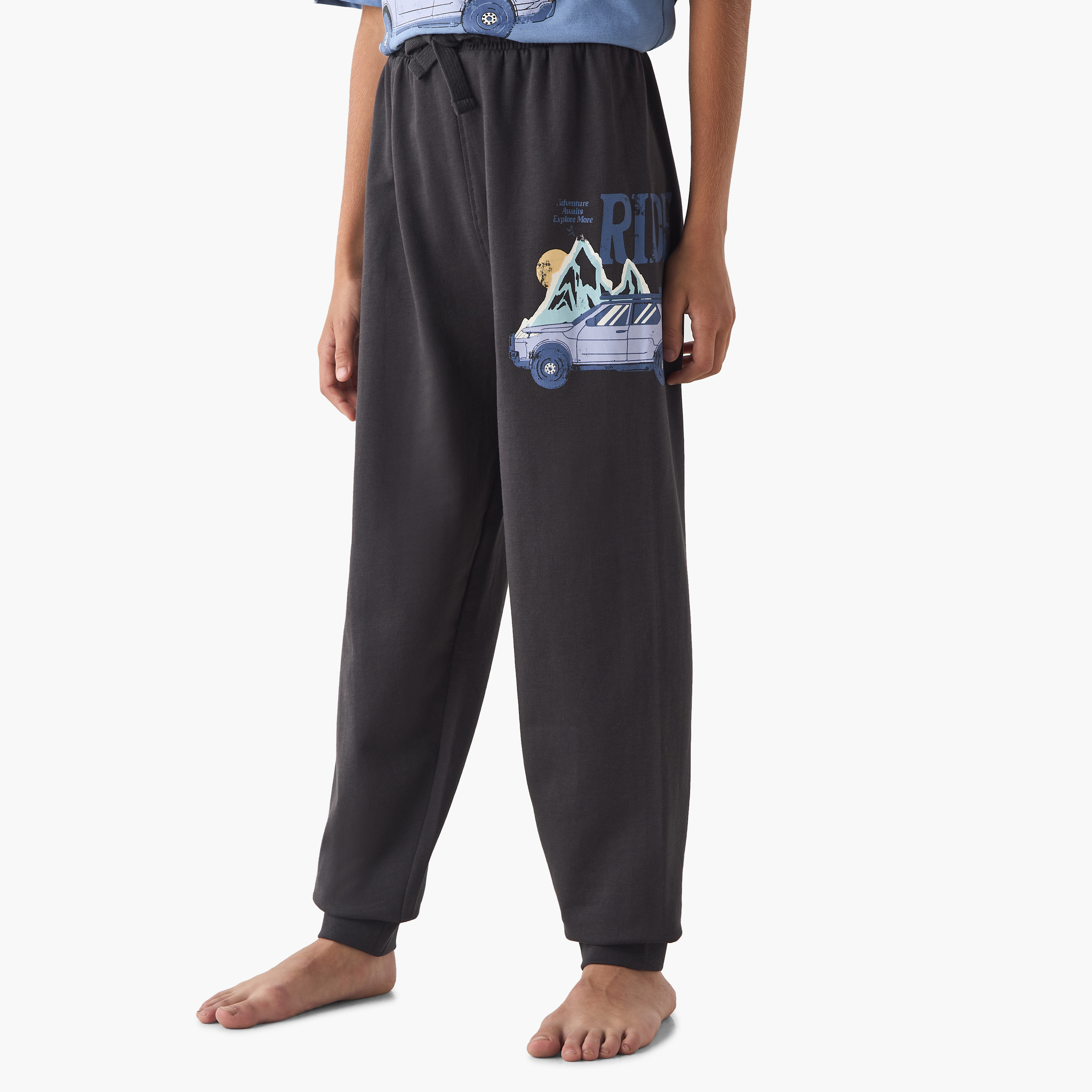 Juniors Graphic Print T-shirt and Pyjama Set-boys-clothing-nightwear-image-4