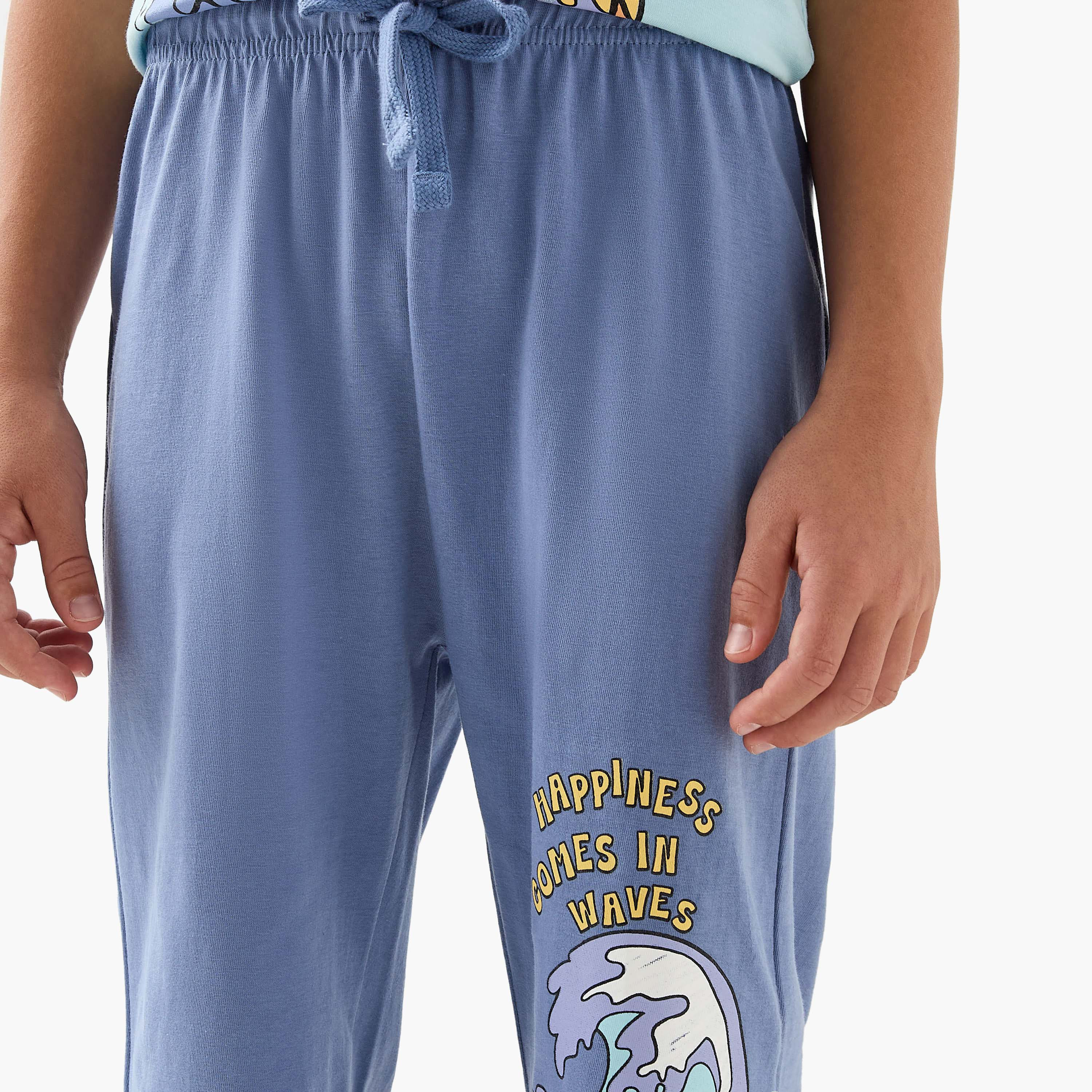 طقم بيجاما وتيشيرت بطبعات من جونيورز - طقم من 4 قطع-boys-clothing-nightwear-image-7