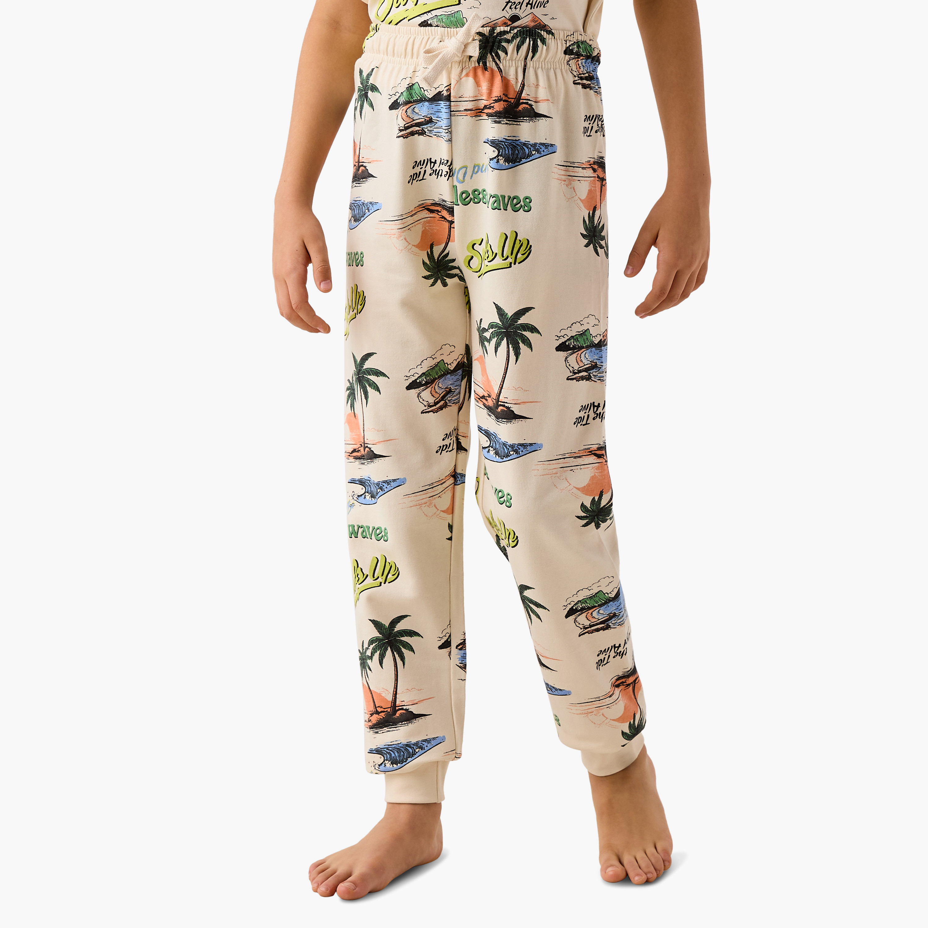 Juniors Graphic Print T-shirt and Pyjama Set-boys-clothing-nightwear-image-3
