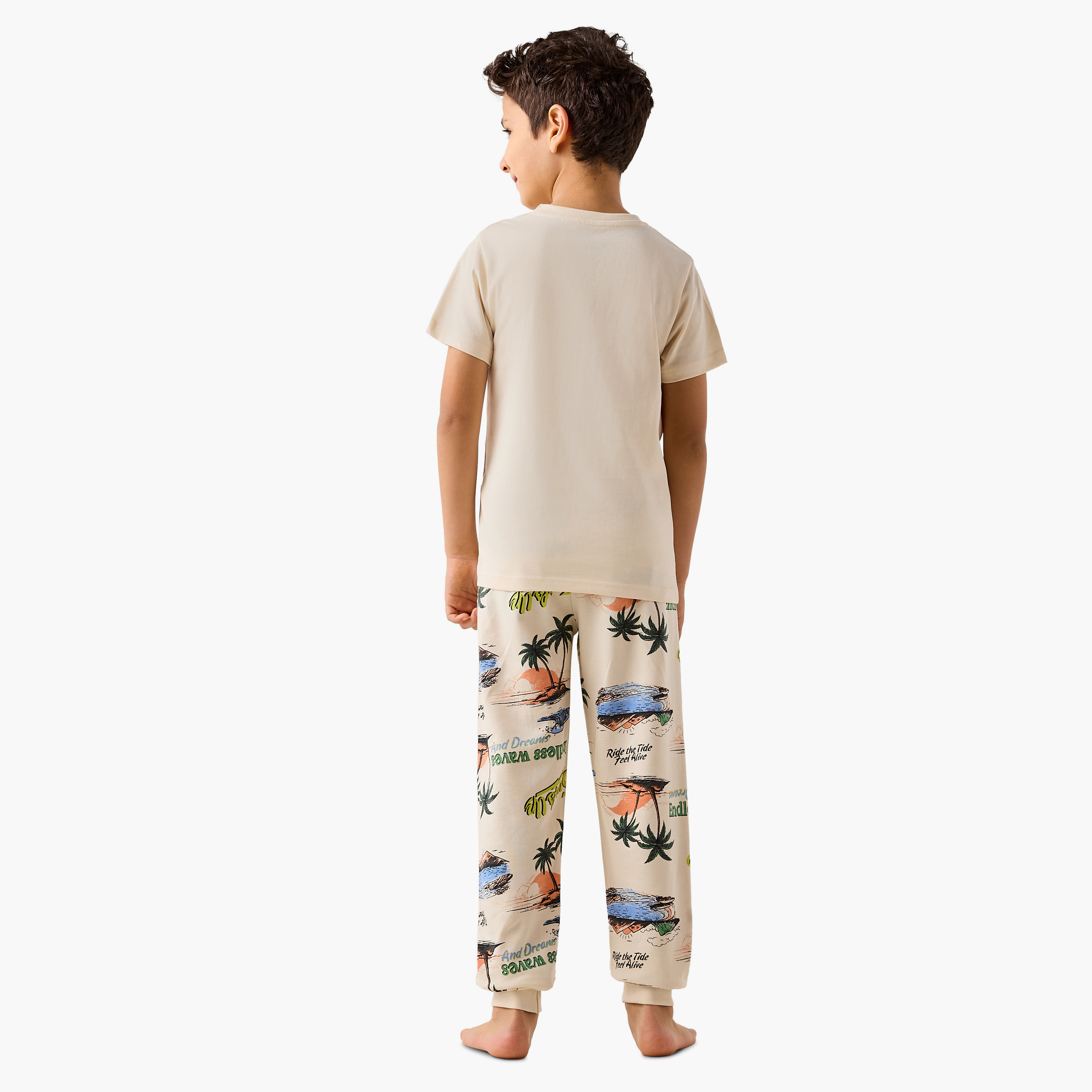 Juniors Graphic Print T-shirt and Pyjama Set-boys-clothing-nightwear-image-4