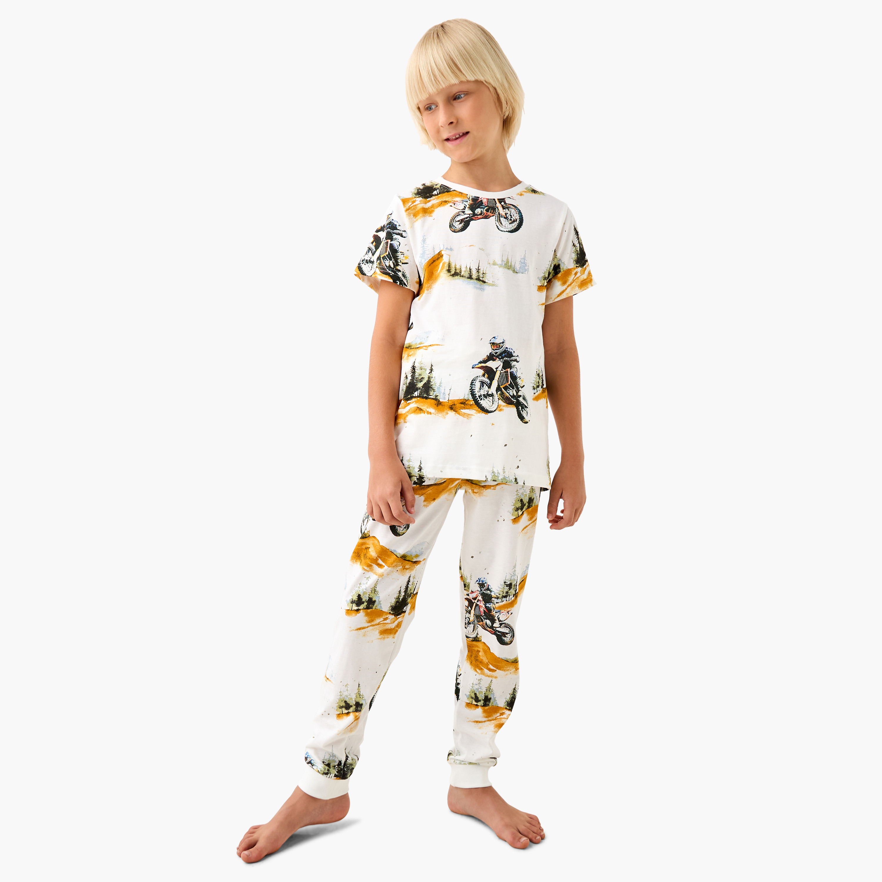 Juniors All-Over Print T-shirt and Pyjama Set-boys-clothing-nightwear-image-1