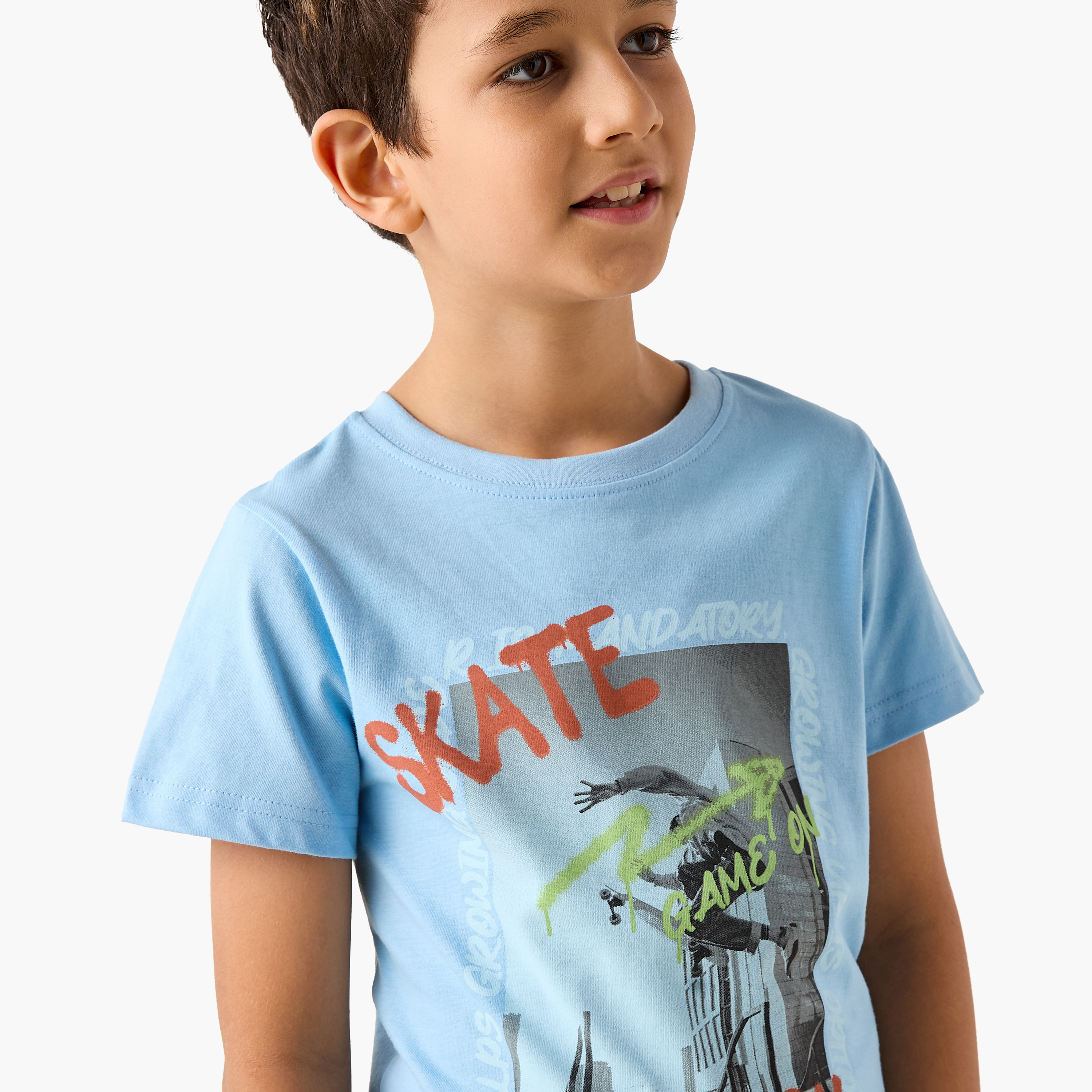 طقم بنطلون بيجاما وتيشيرت بطبعات من جونيورز-boys-clothing-nightwear-image-2