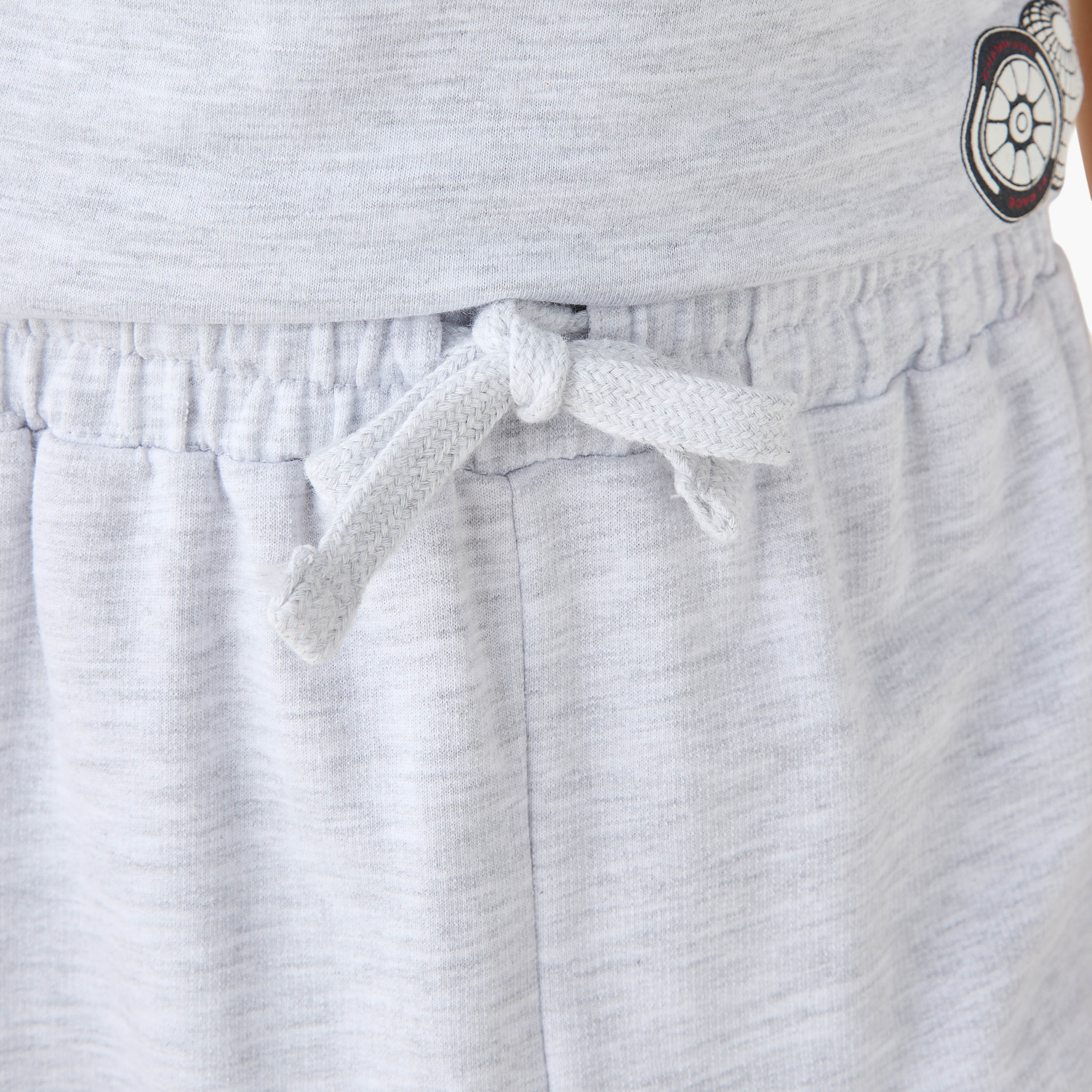 طقم تيشيرت بأكمام قصيرة وبنطلون بيجاما بطبعات من جونيورز-boys-clothing-nightwear-image-6