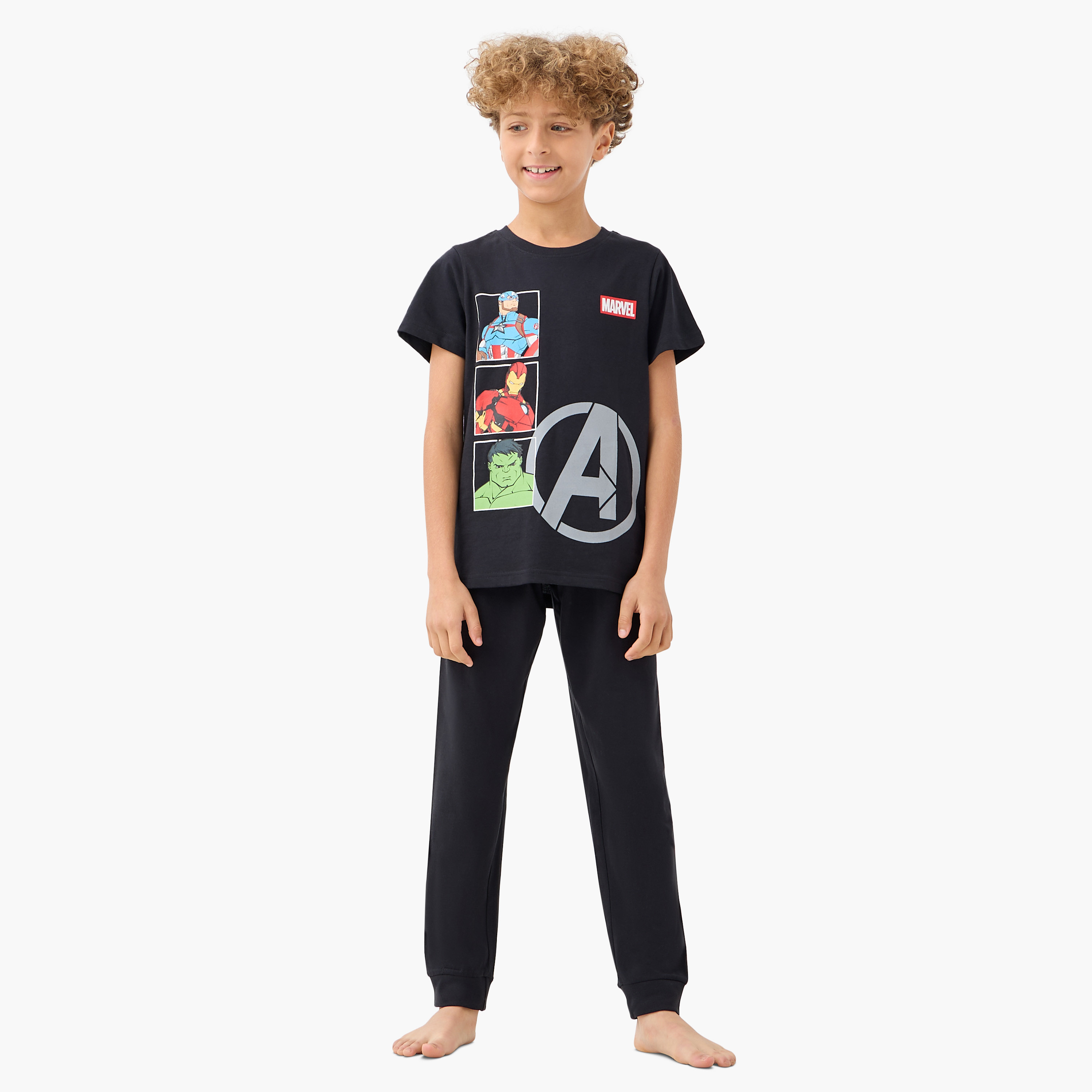 تيشيرت وبنطلون رياضي بخصر مطاطي بطبعات - مجموعة طقمين-boys-clothing-nightwear-image-7