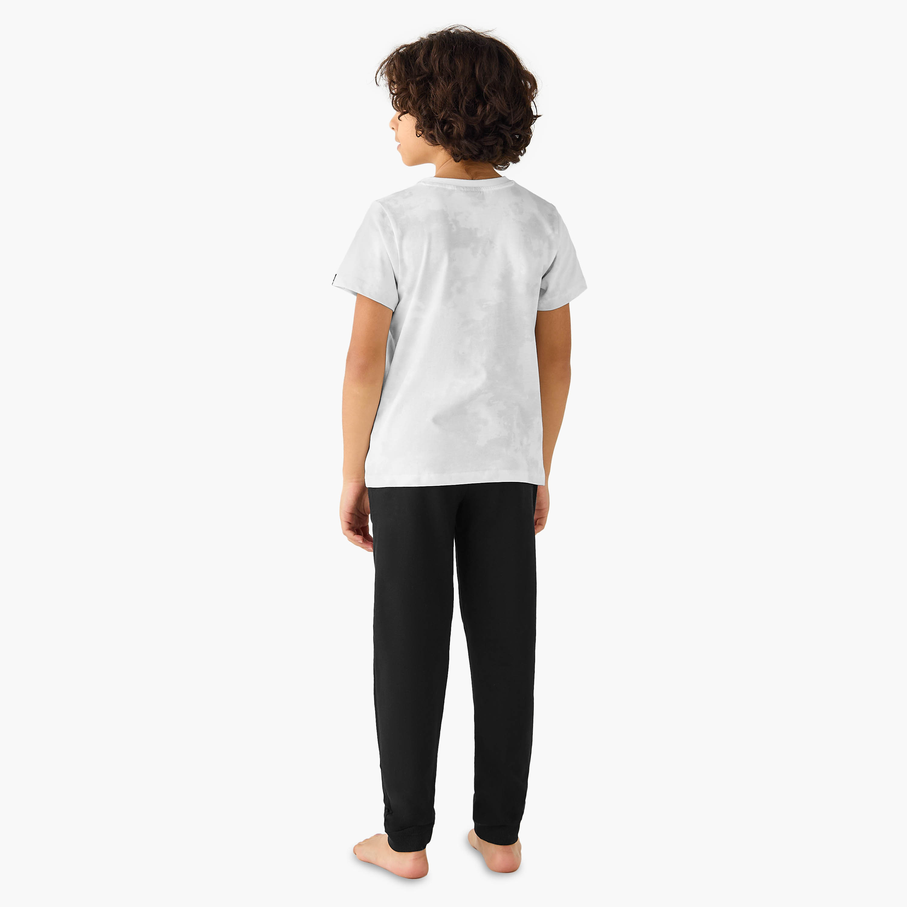 Sonic the Hedgehog Print T-shirt and Pyjama Set-boys-clothing-nightwear-image-4