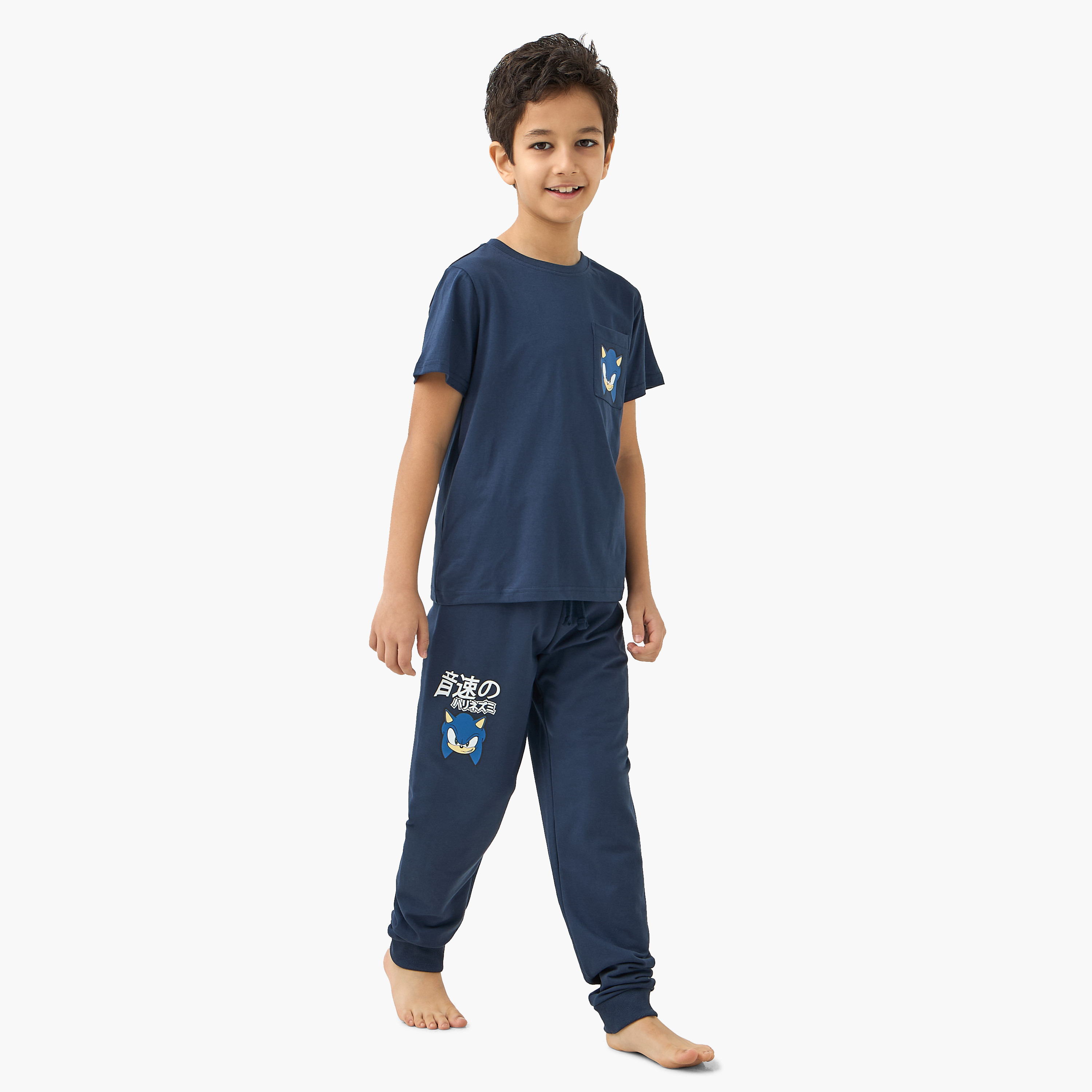 طقم بنطلون بيجاما وتيشيرت بطبعات سونيك-boys-clothing-nightwear-image-1