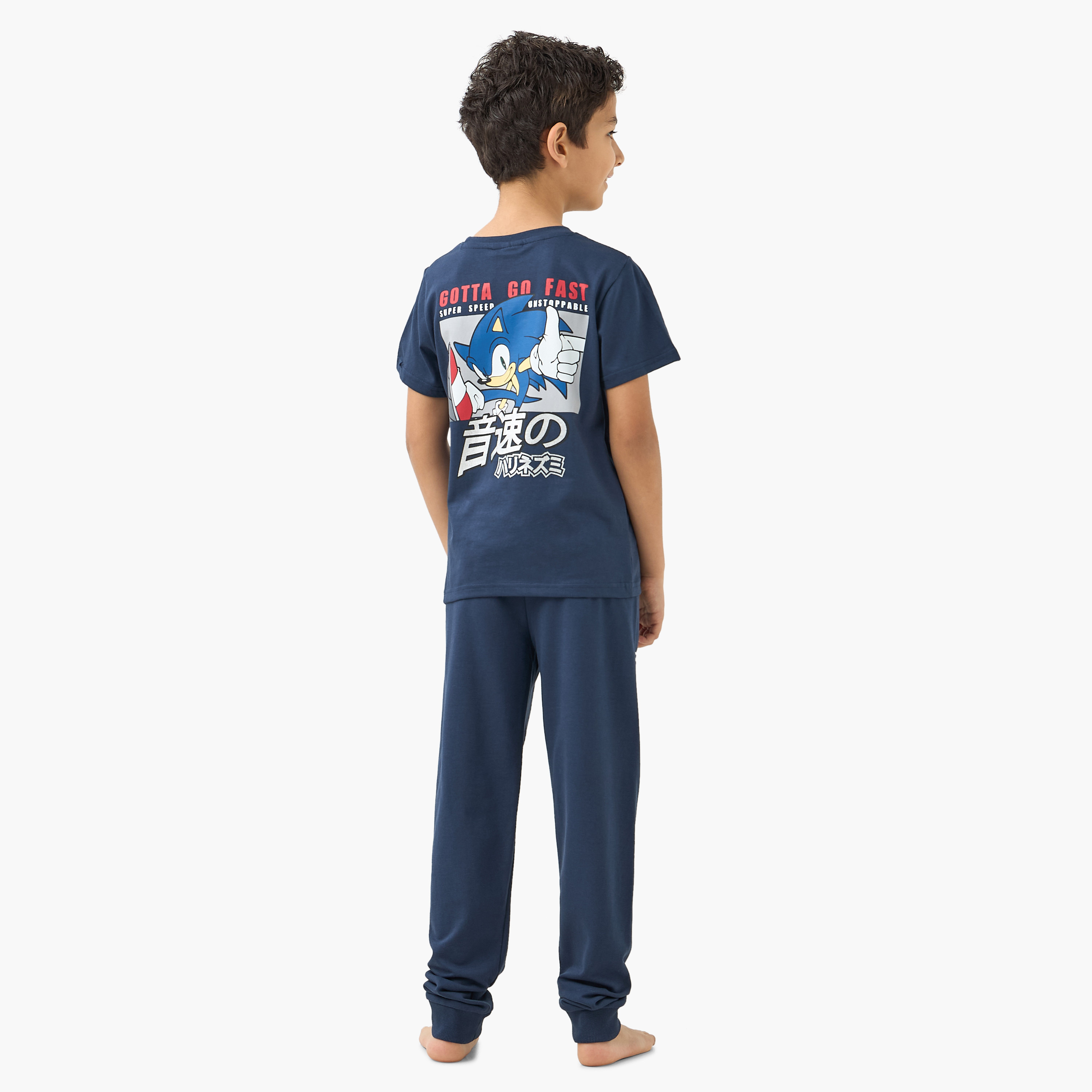 طقم بنطلون بيجاما وتيشيرت بطبعات سونيك-boys-clothing-nightwear-image-4