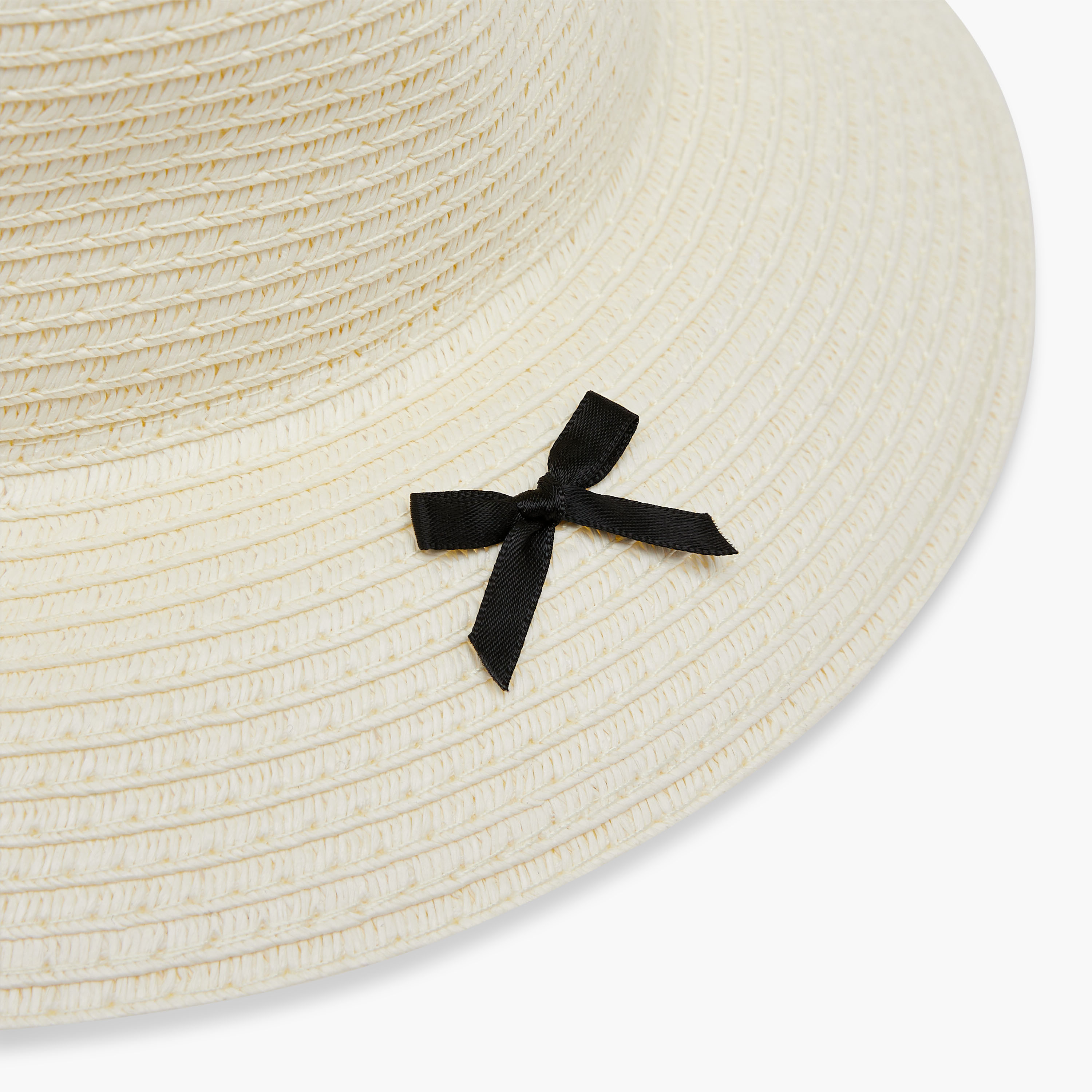 قبعة مزينة بتطريز فيونكة من جونيورز-baby-girls-accessories-caps-image-2