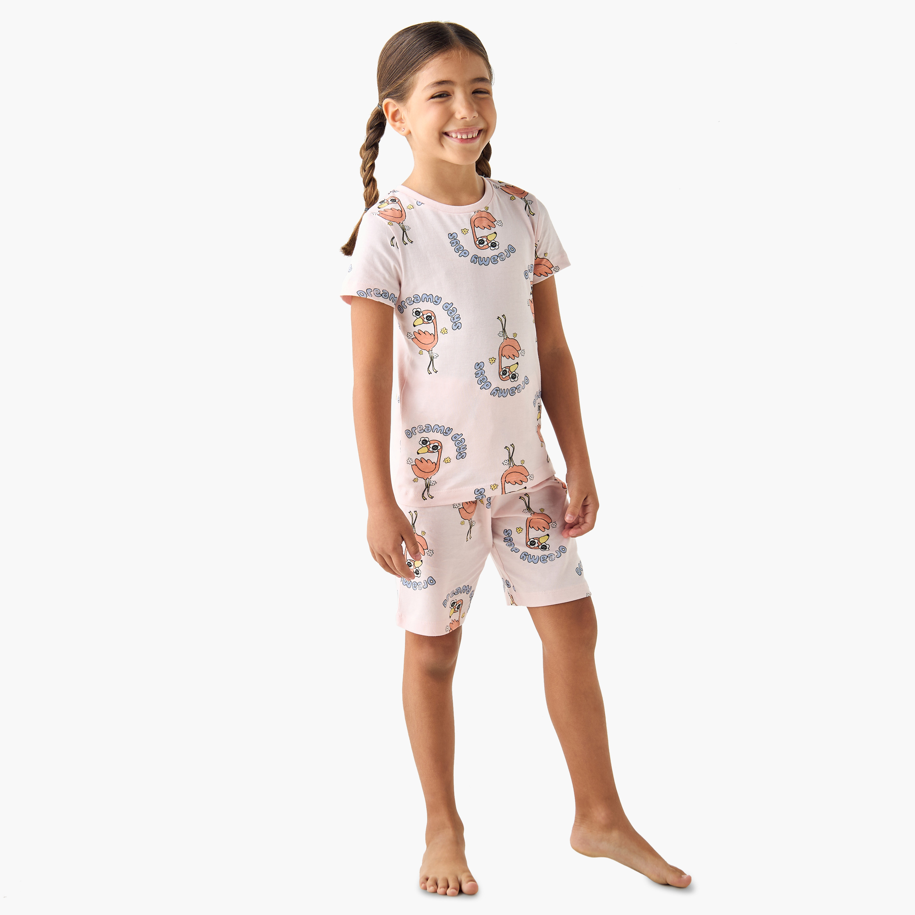 طقم بيجاما وتيشيرت بطبعات فلامنجو من جونيورز  - طقم من قطعتين-girls-clothing-nightwear-image-5