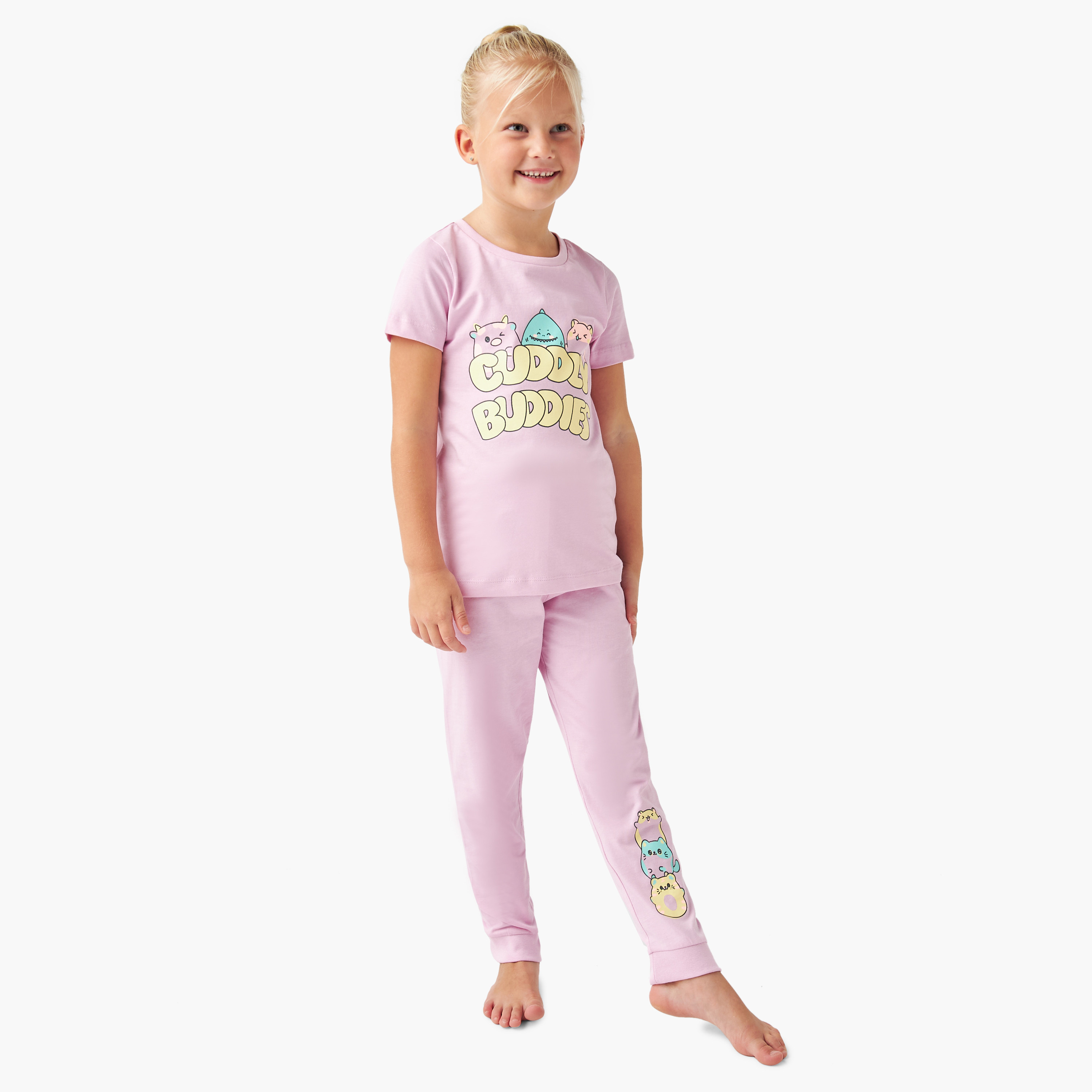 بنطلون بيجاما وتيشيرت بطبعات من جونيورز - طقم من 3 قطع-girls-clothing-nightwear-image-8