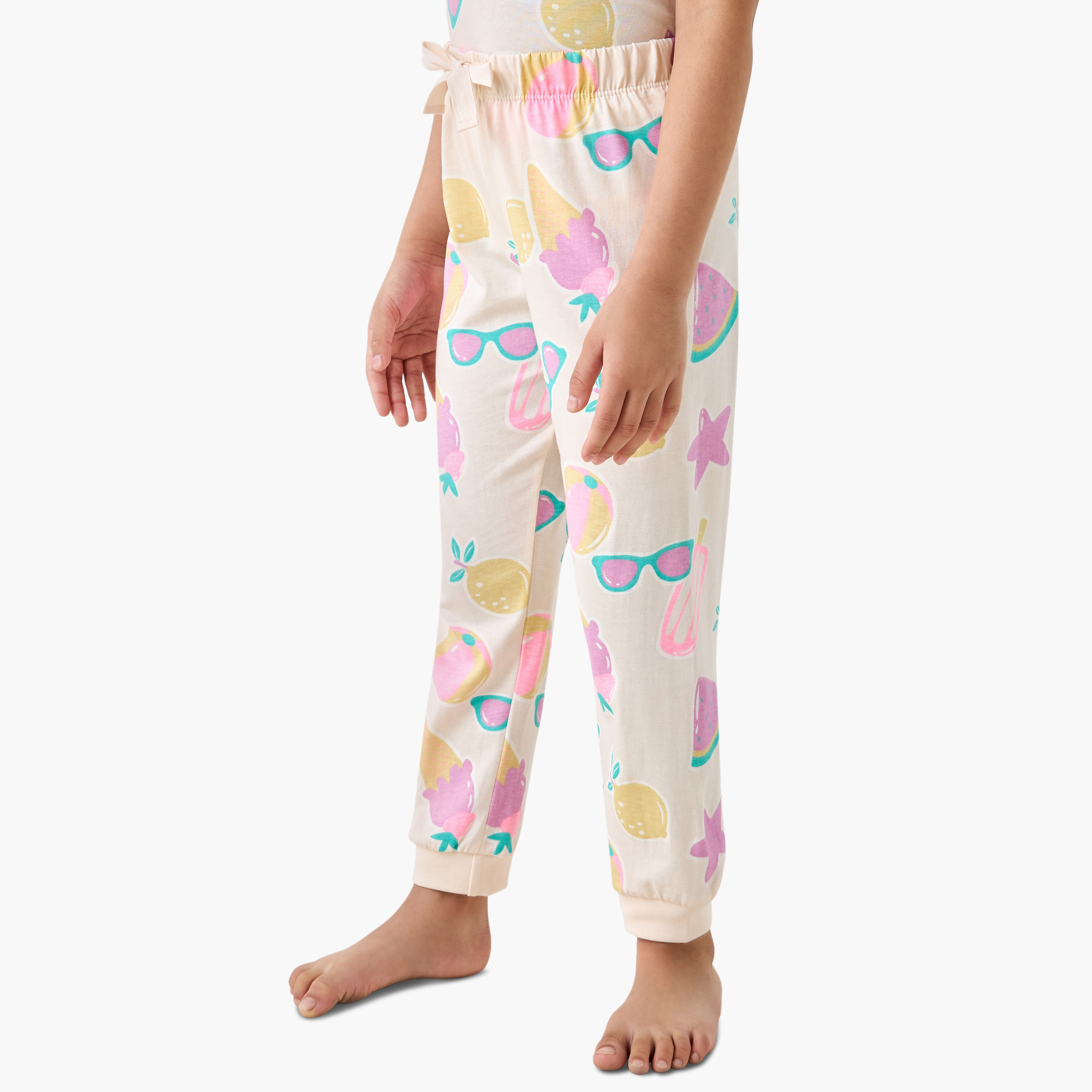 طقم تيشيرت بطبعات وبنطلون بيجاما من جونيورز-girls-clothing-nightwear-image-4