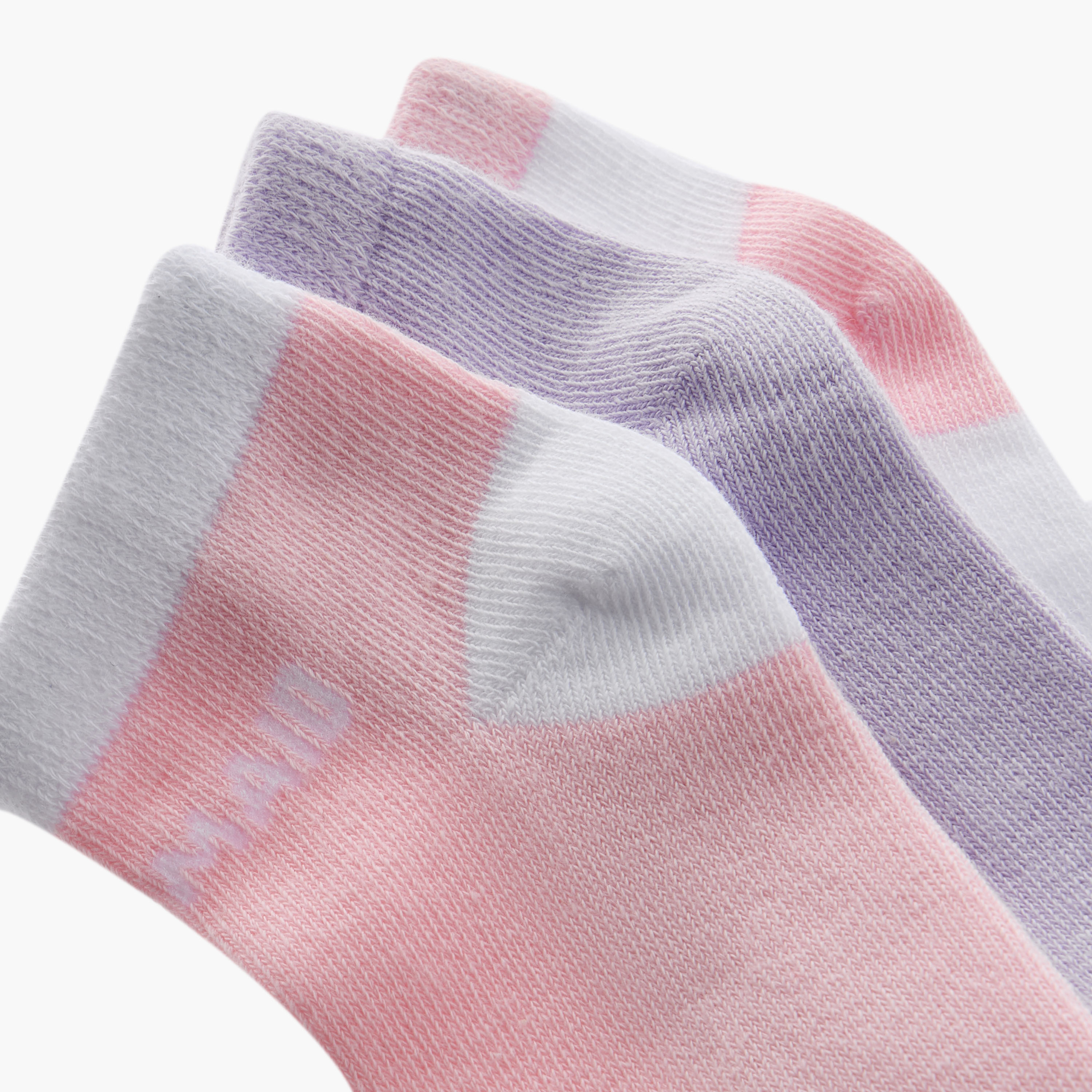 طقم جوارب بطول الكاحل 3 قطع بطبعات من جونيورز-baby-girls-accessories-socks-image-4