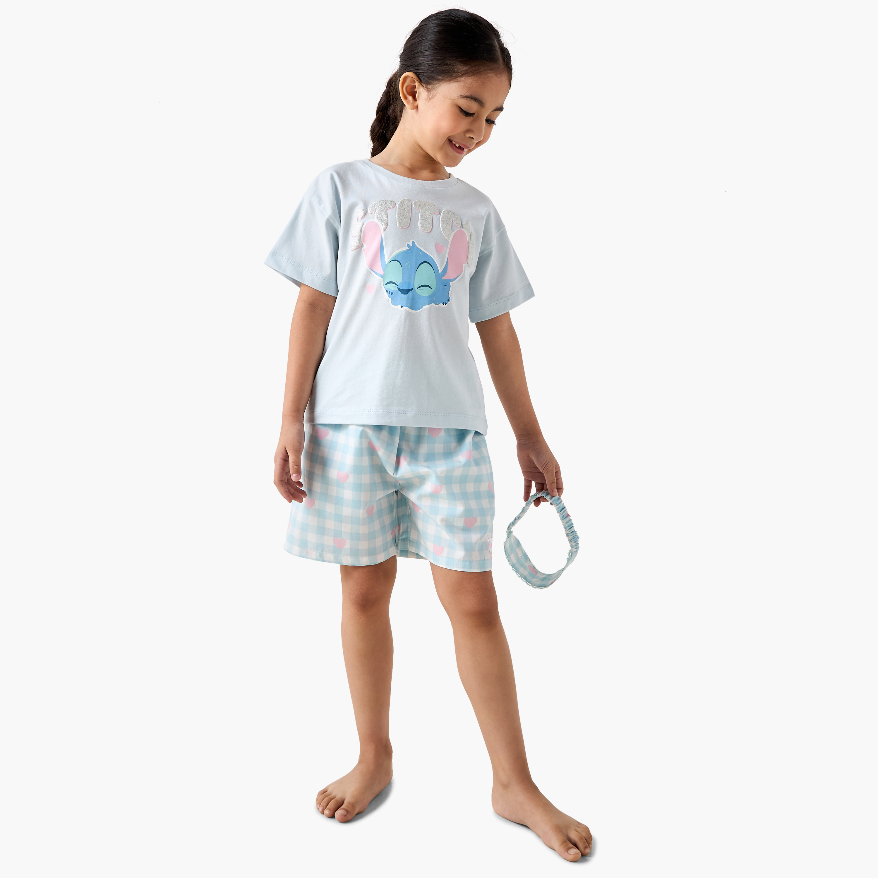 طقم شورت وتيشيرت بطبعات ستيتش من ديزني-girls-clothing-nightwear-image-1