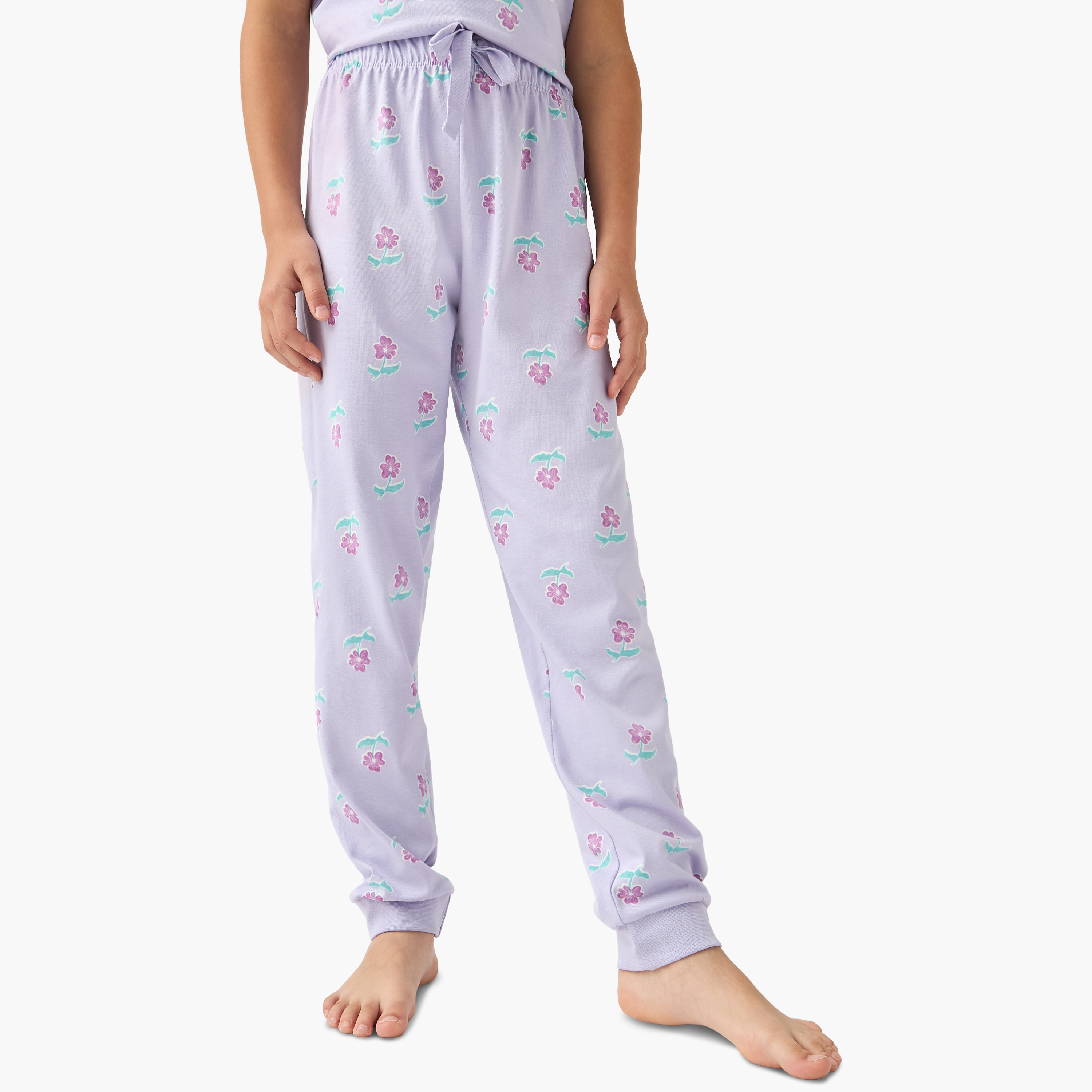 تيشيرت وبنطلون بيجاما بطبعات من جونيورز - طقم 3 قطع-girls-clothing-multipacks-image-5