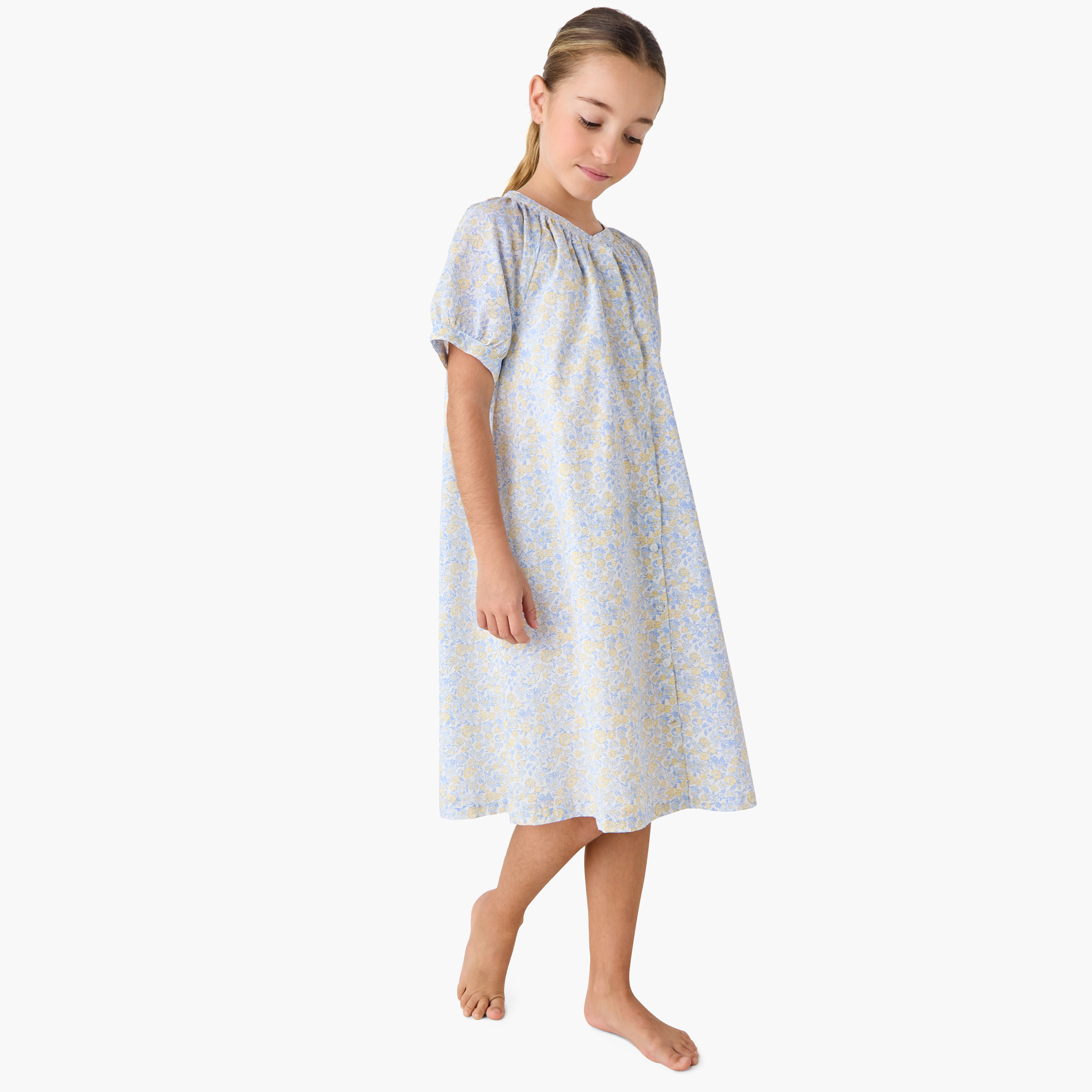 Juniors Floral Print Night Dress with V-neck and Short Sleeves-girls-clothing-nightwear-image-1